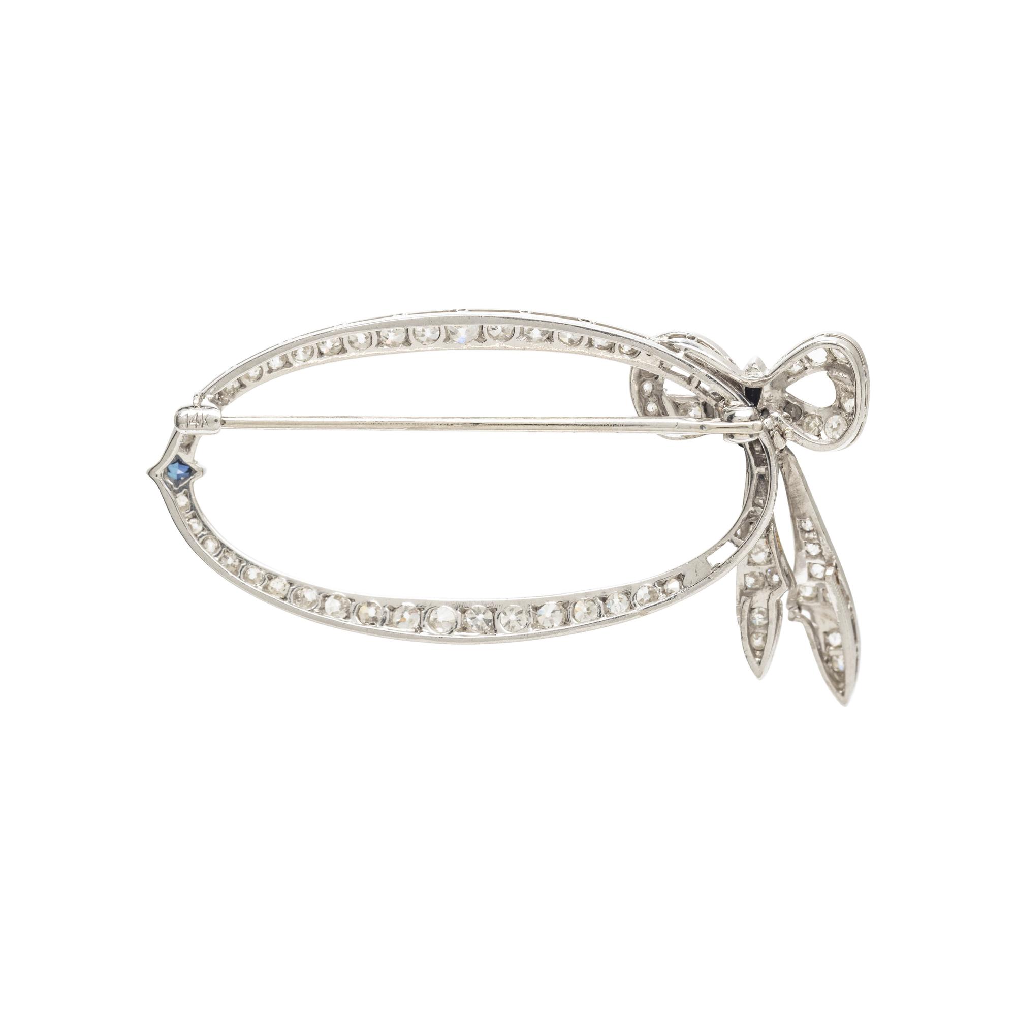 DIAMOND AND SAPPHIRE WREATH BROOCH