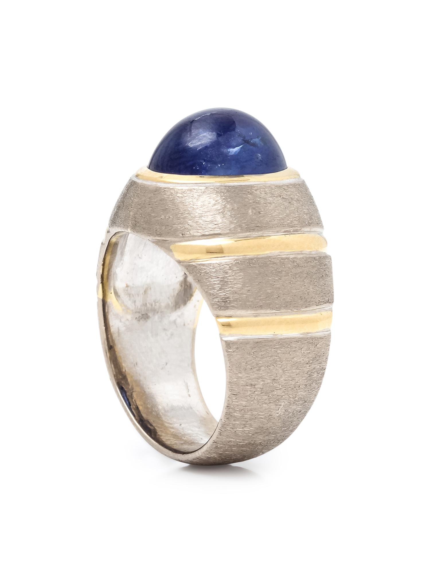 SAPPHIRE RING
