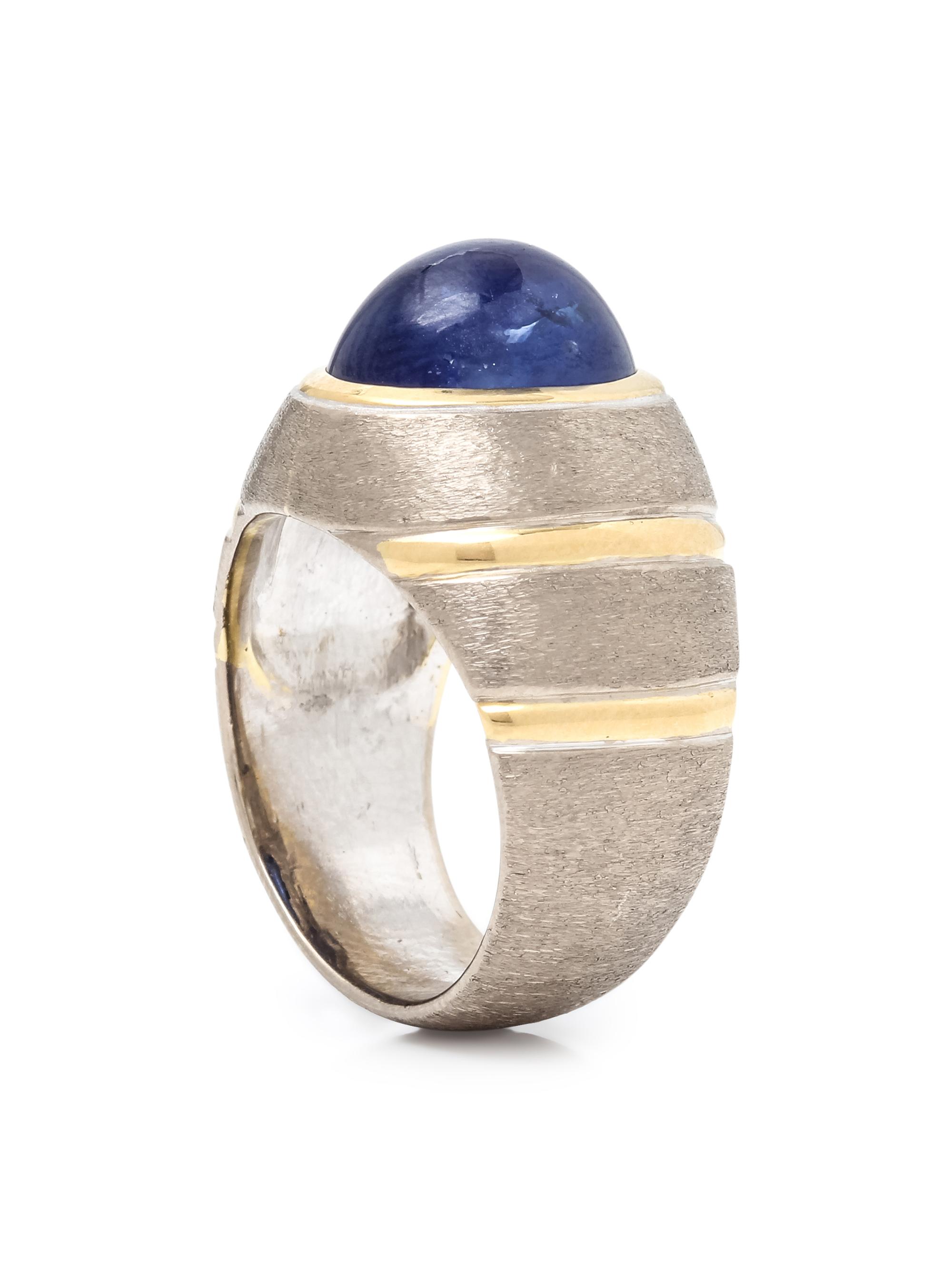 SAPPHIRE RING