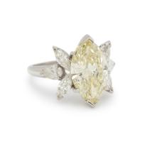 COLORED DIAMOND AND DIAMOND RING