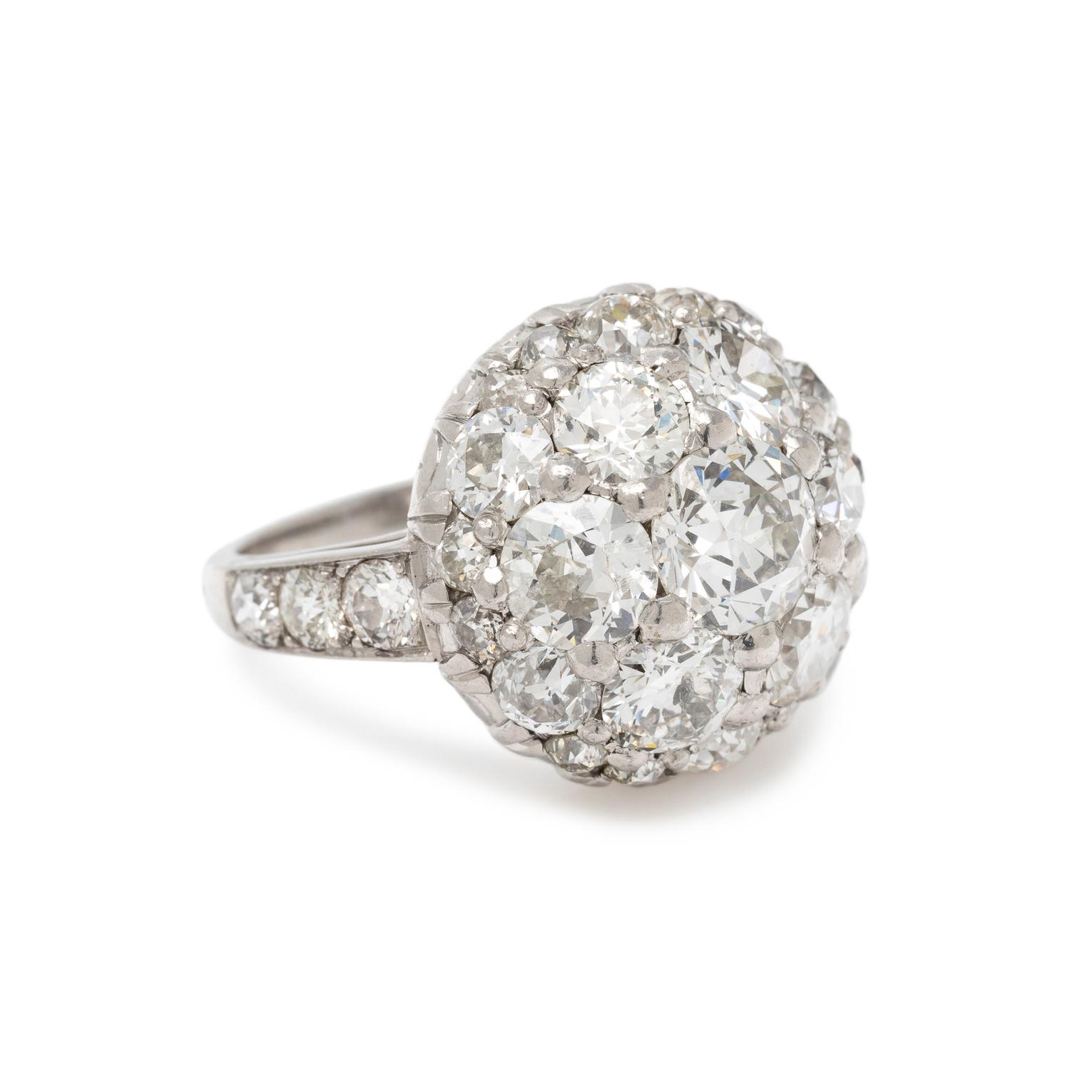 DIAMOND RING
