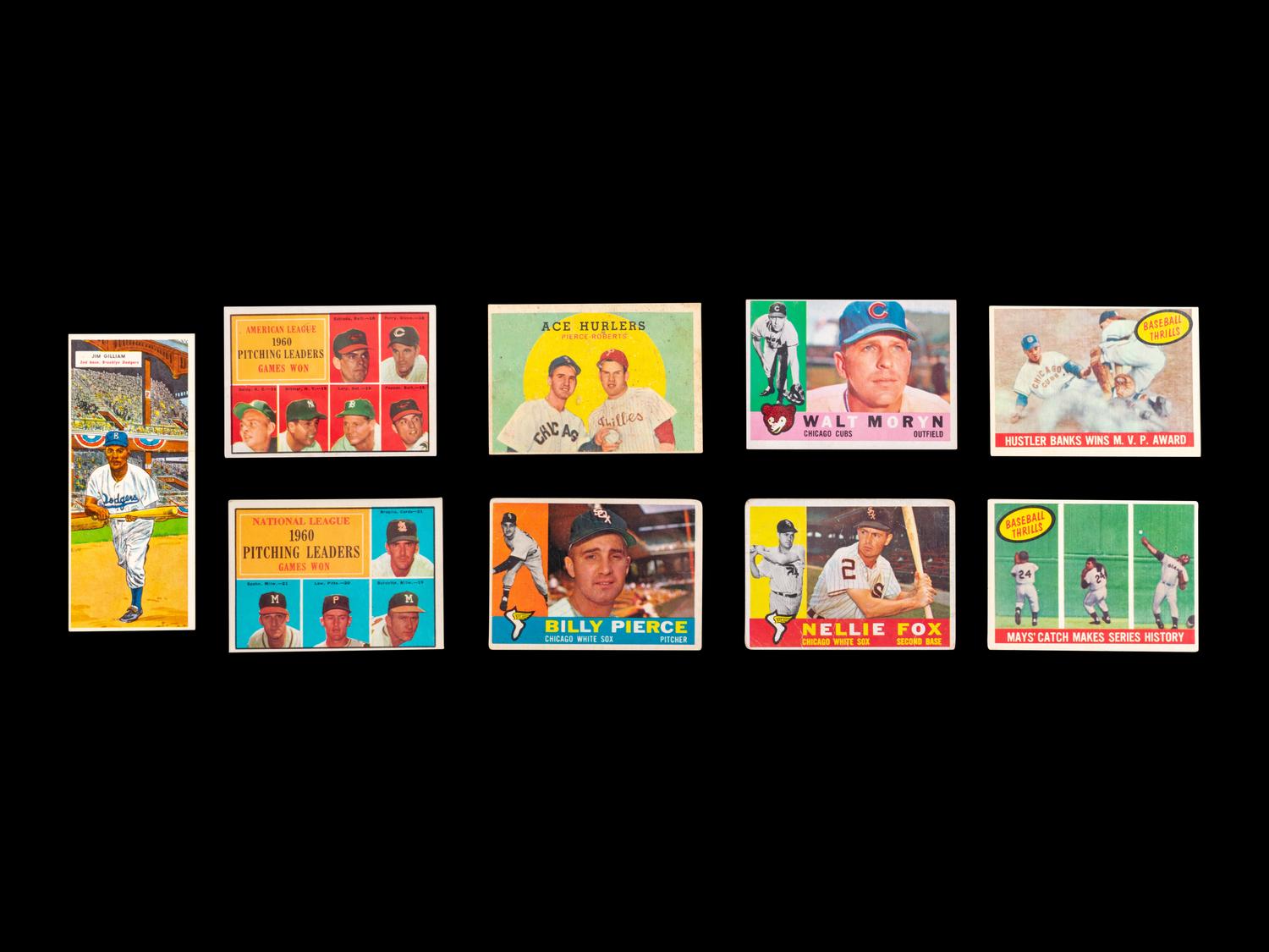A Group of 30 Assorted 1950s and 1960s Baseball Cards (Including Ernie Banks and Willie Mays),