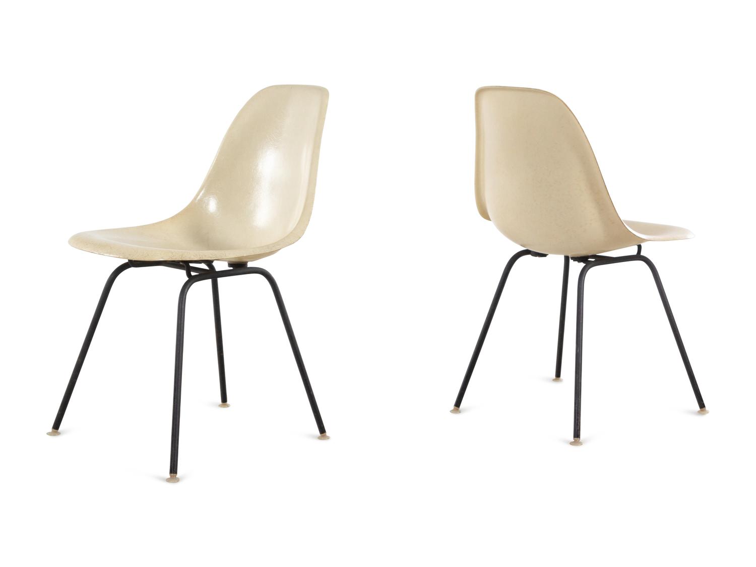 Set of Four DSX Dining Chairs Herman Miller, USA