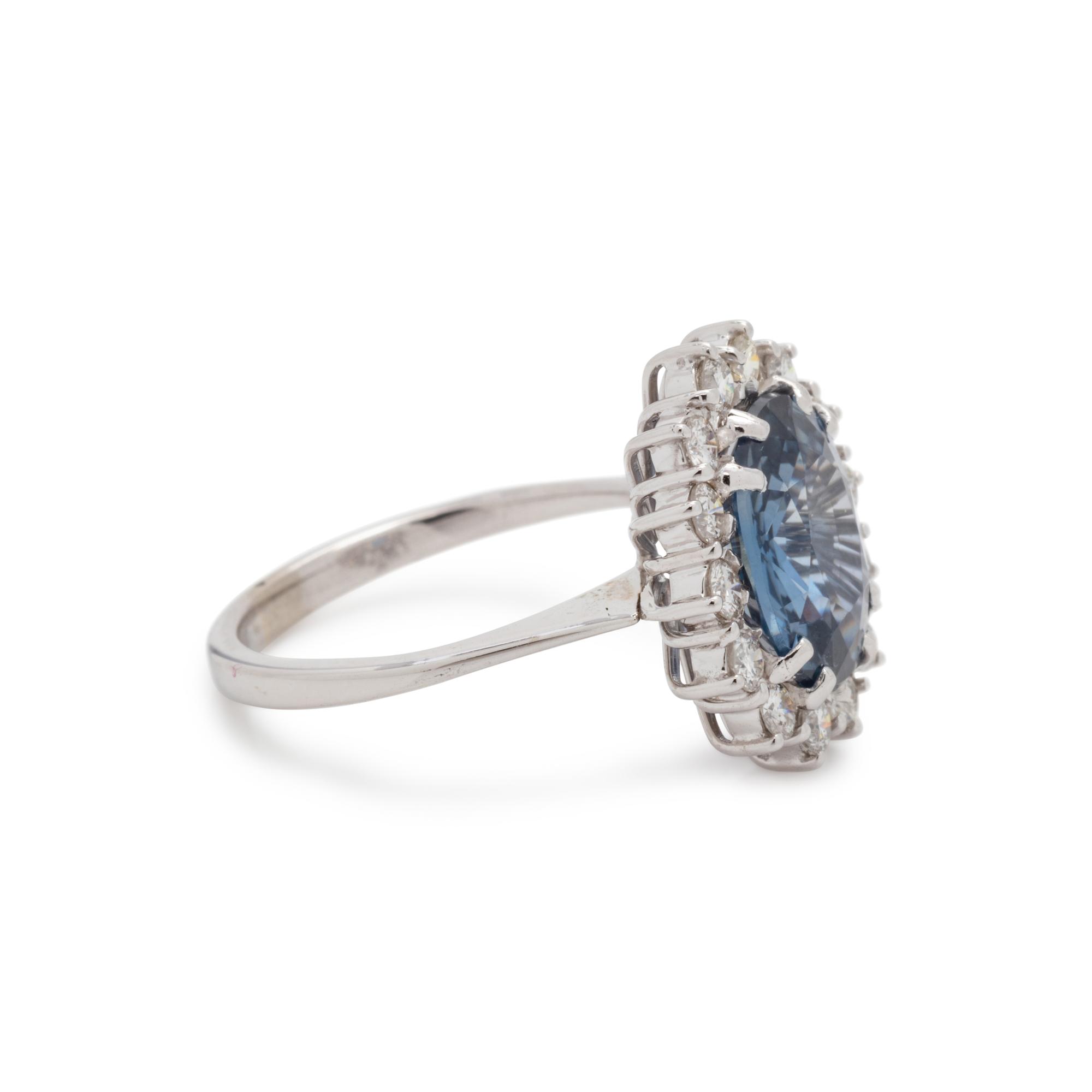 SAPPHIRE AND DIAMOND RING
