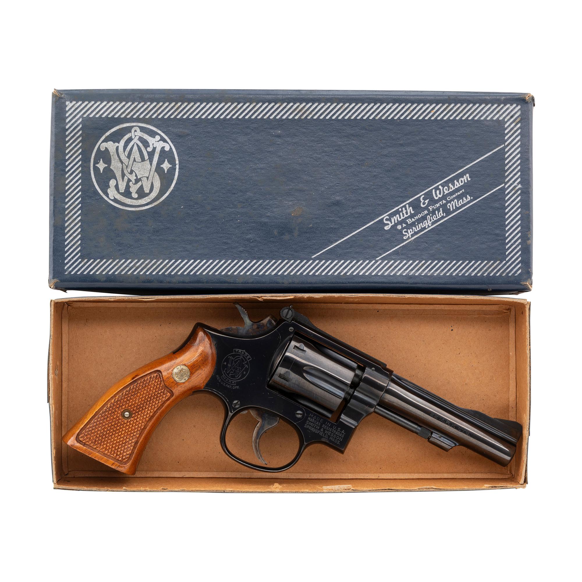 *Smith & Wesson Model 48-4 in Box with Accessories