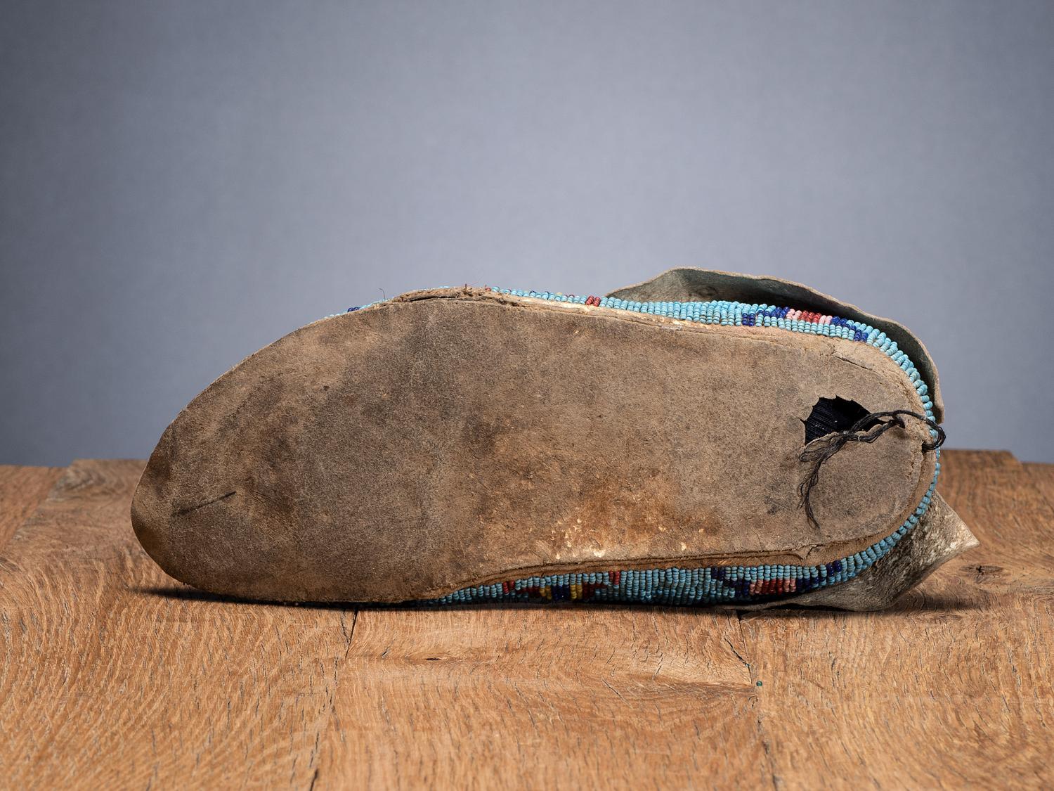 Single Cheyenne Beaded Hide Moccasin