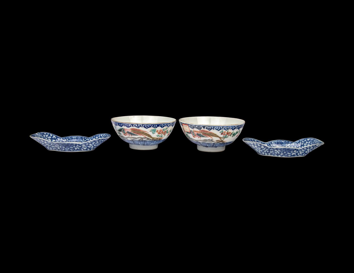 Two Pairs of Chinese Blue and White Porcelain Wares