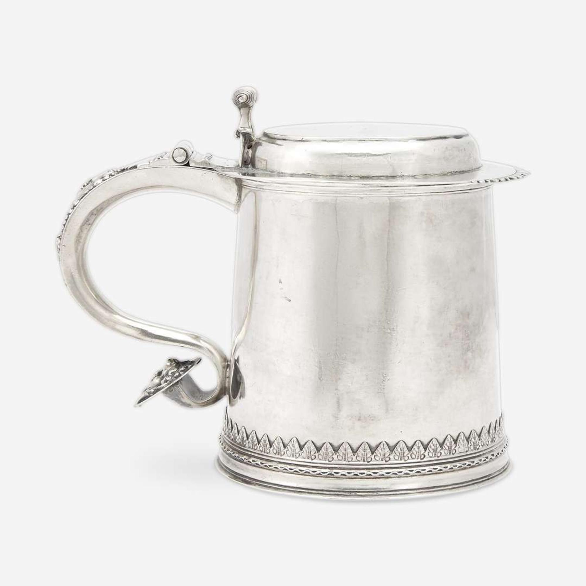 A silver covered tankard Peter Van Dyck (1684-1750), New York, NY, circa 1720