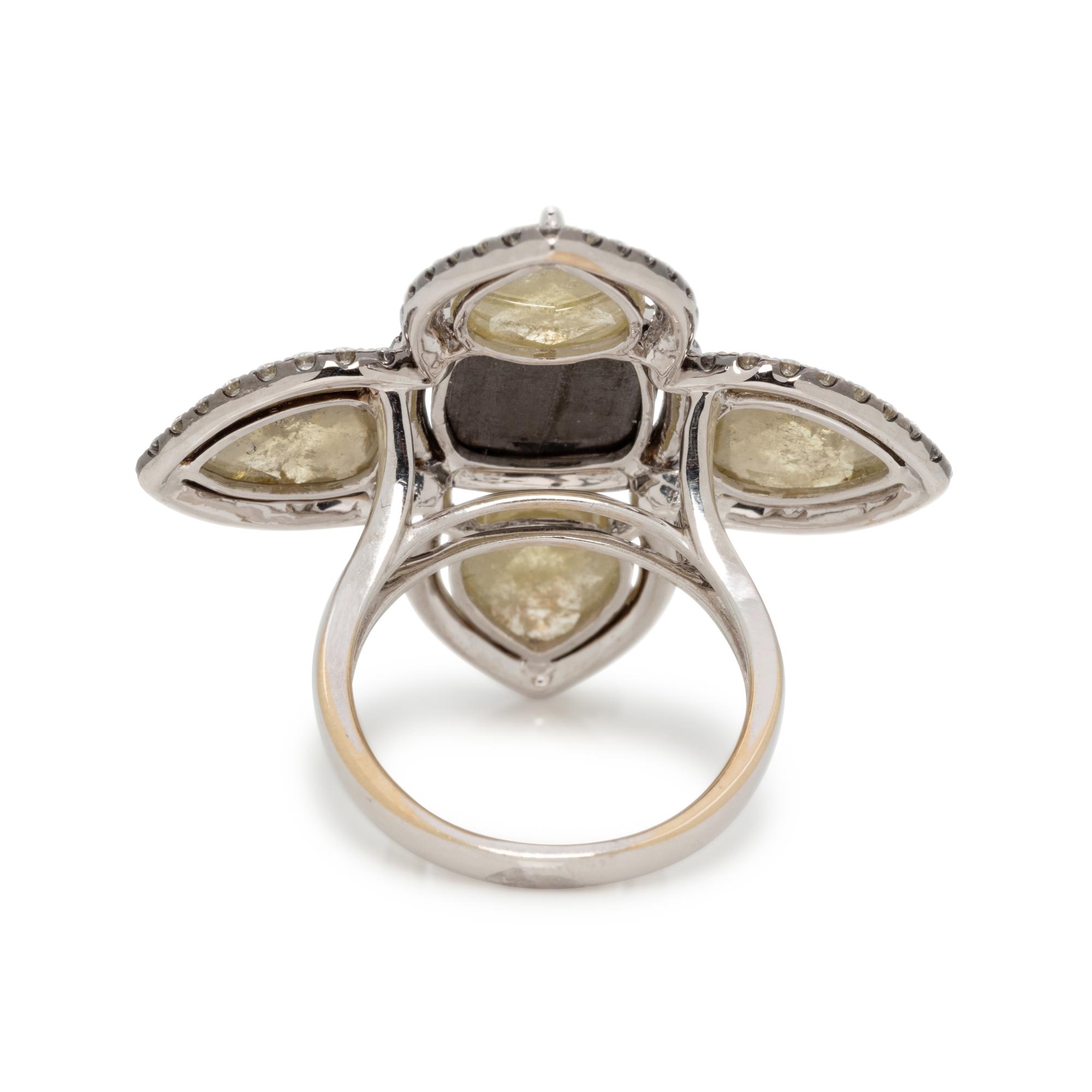 COLORED DIAMOND AND DIAMOND RING