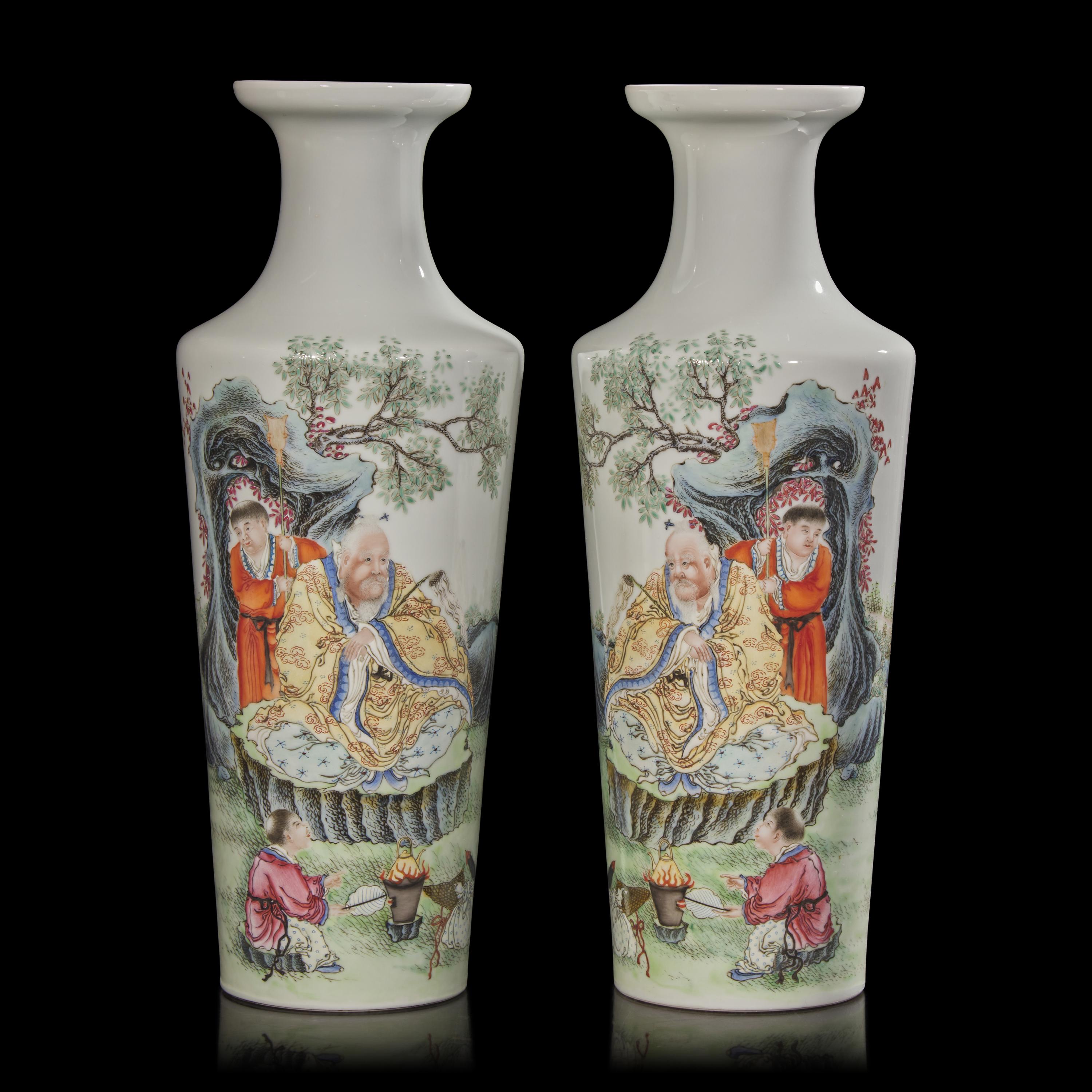 A Pair of Well-Painted Chinese Famille Rose Sleeve Vases, Possibly Republic Period 或為民國 粉彩高士圖賞瓶一對