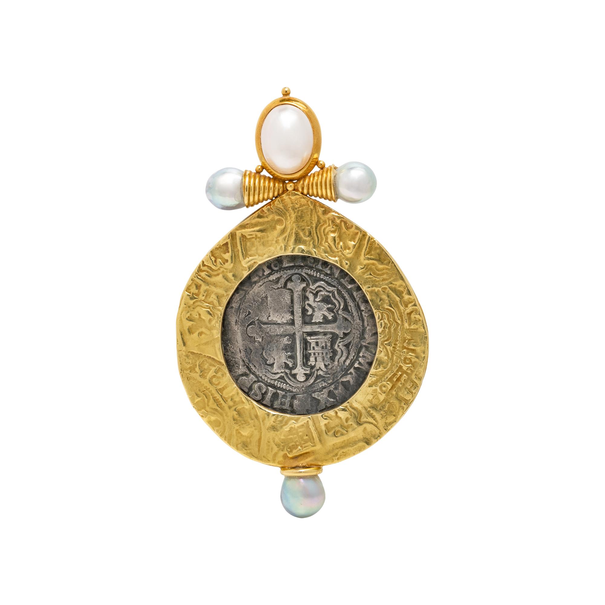 ELIZABETH GAGE, SPANISH COLONIAL COIN, CULTURED PEARL, AND YELLOW GOLD PENDANT BROOCH