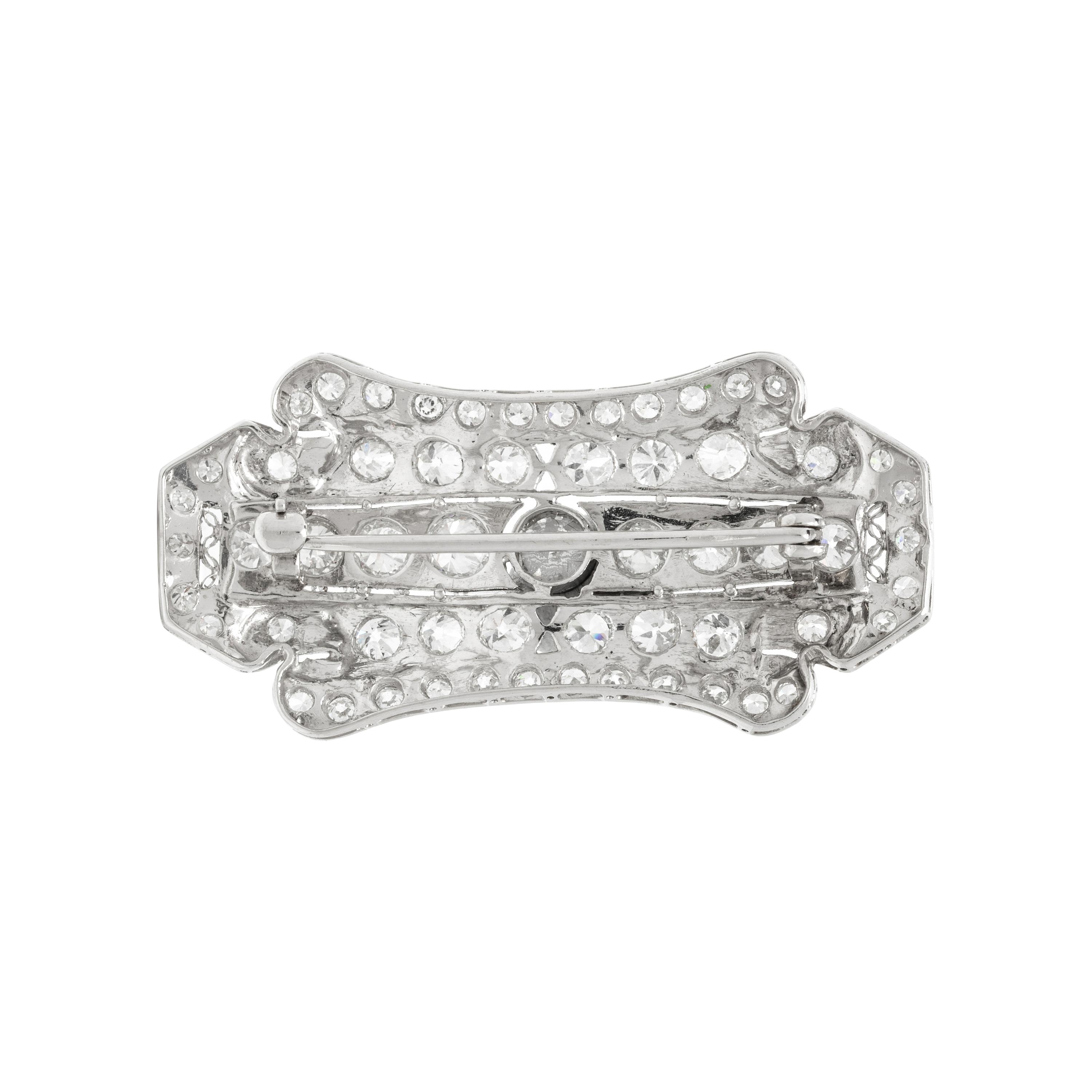 PLATINUM AND DIAMOND BROOCH