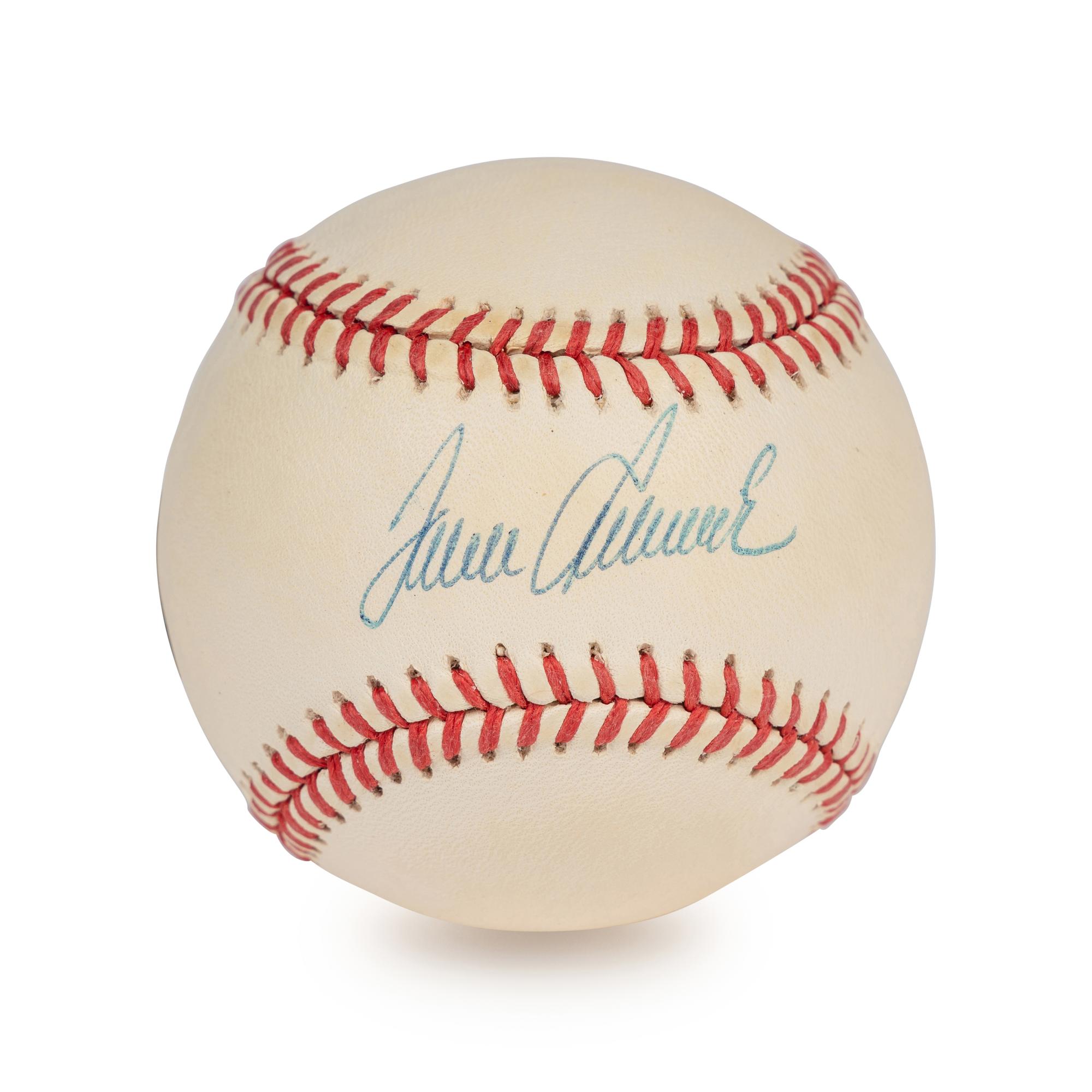 A Tom Seaver Single Signed Autograph Baseball (Beckett Authentication Services Certified),