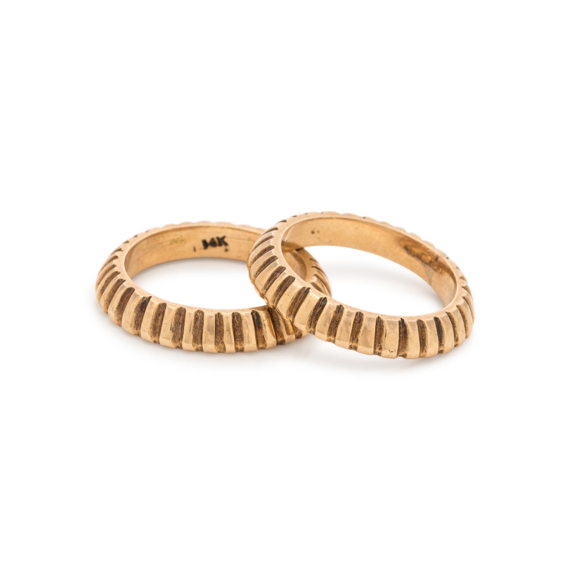 PAIR OF YELLOW GOLD RINGS