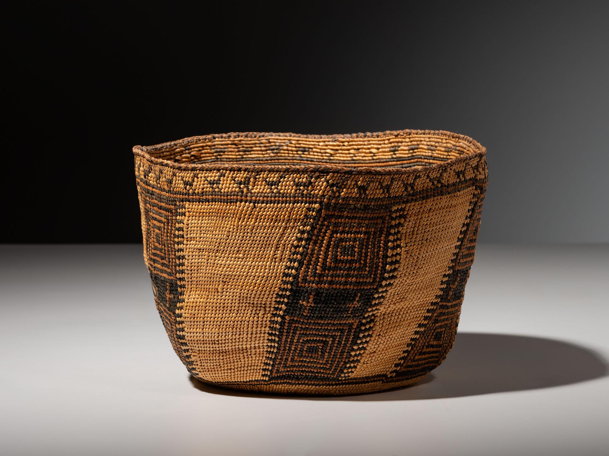 Skokomish Figural Basket, with Dogs