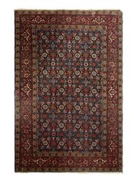 A Mahal Wool Rug