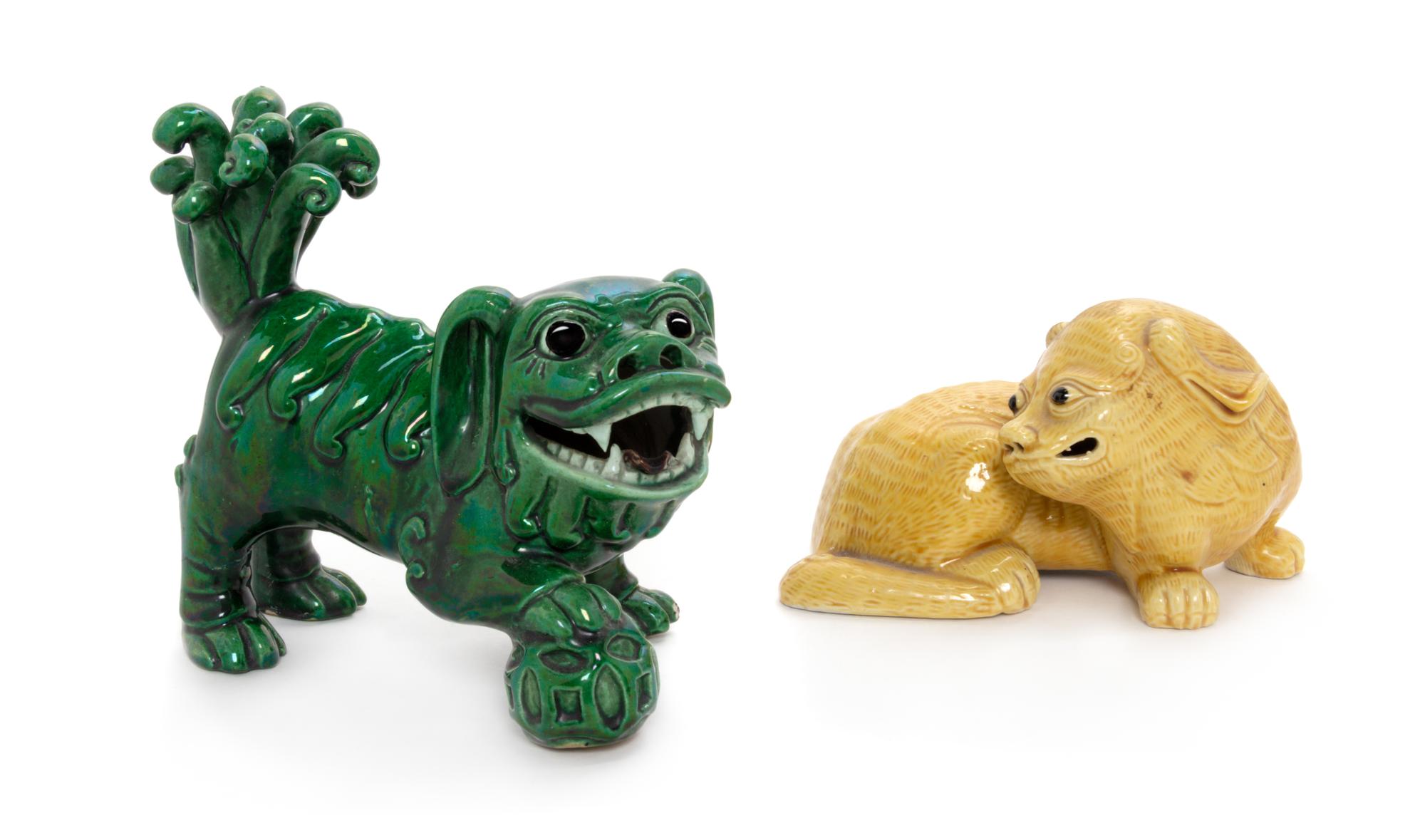 Two Chinese Export Monochrome Glazed Porcelain Figure of Fu Lions