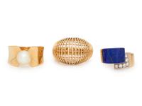 A Collection of Yellow Gold Rings,