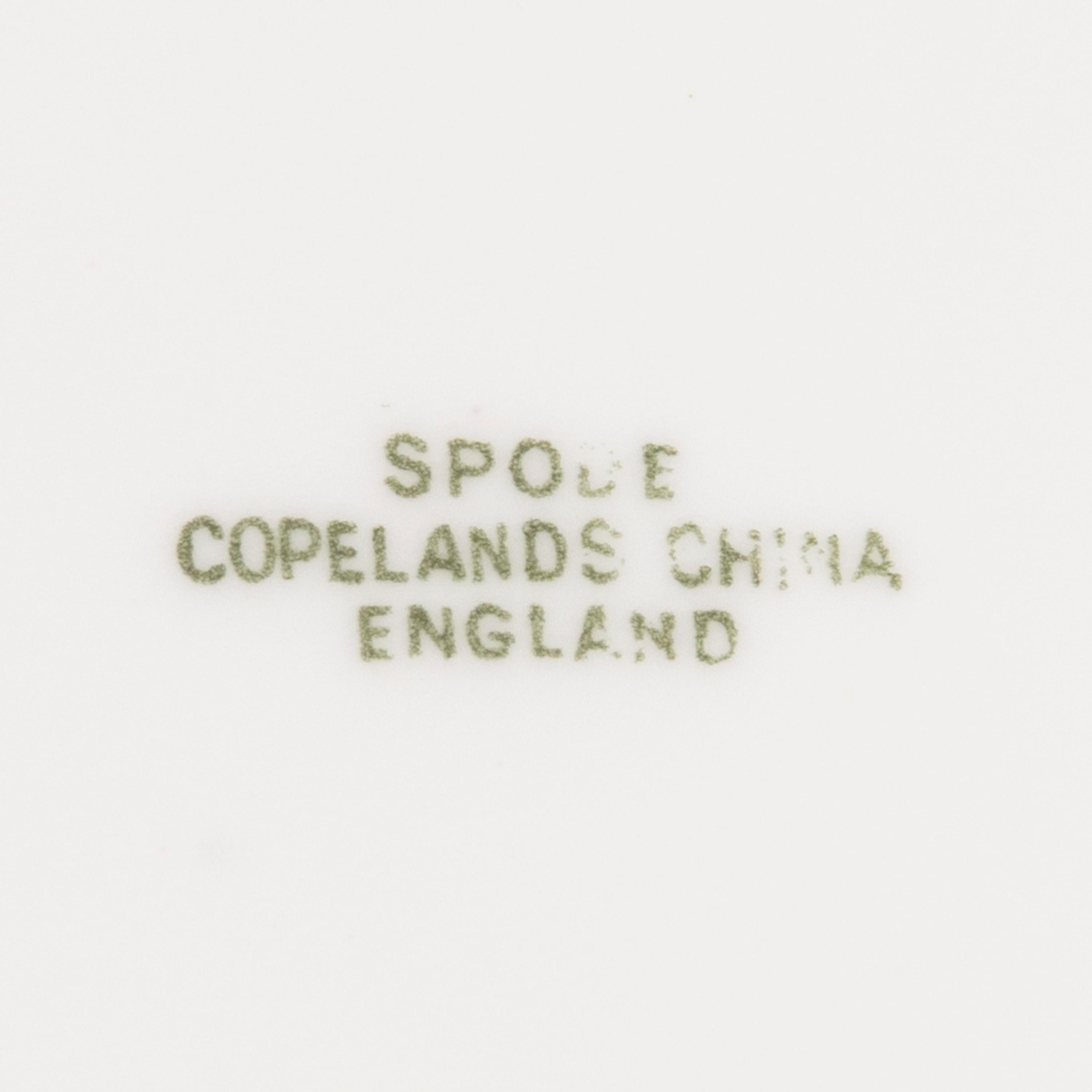 A Set of Spode Copeland Dinner Plates