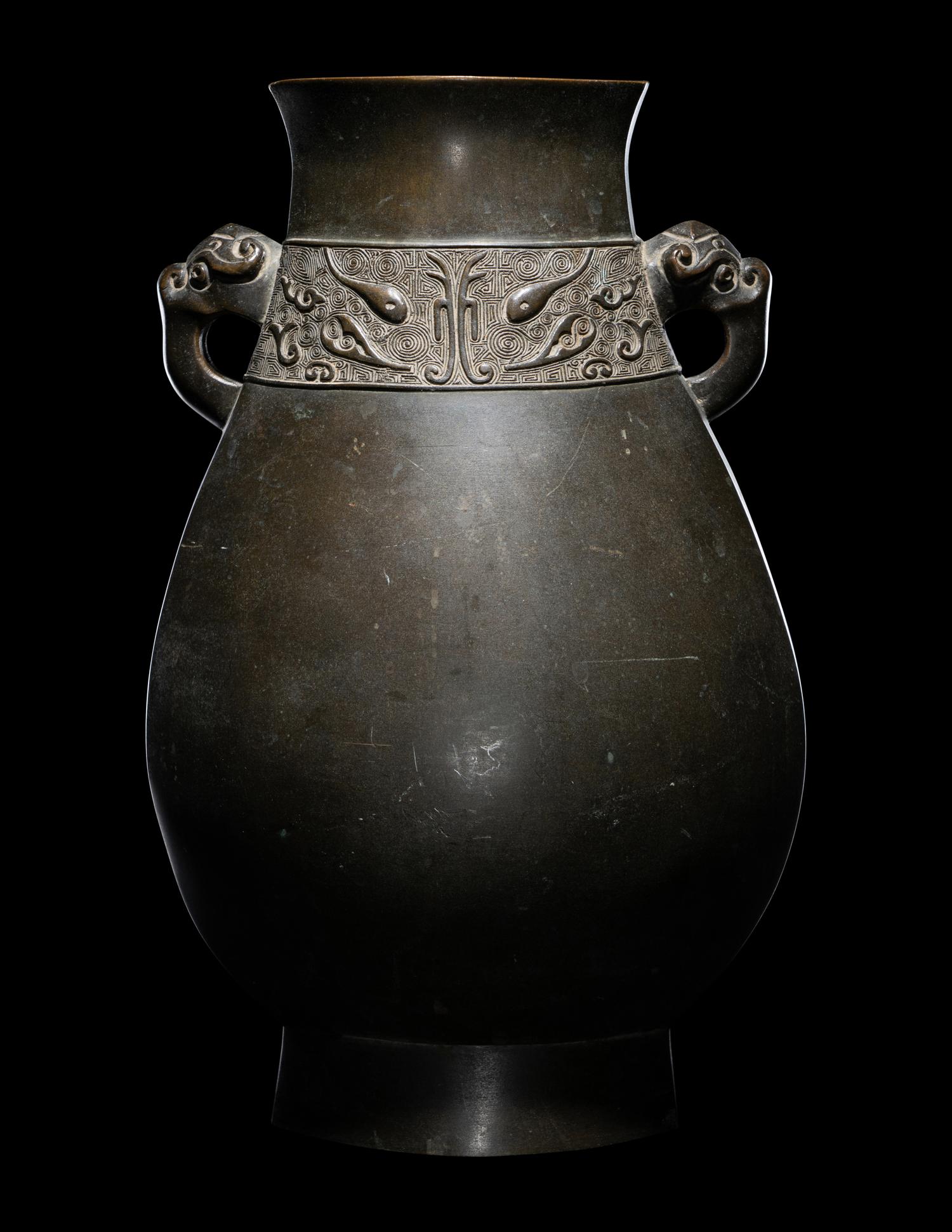 A Bronze Hu Vase