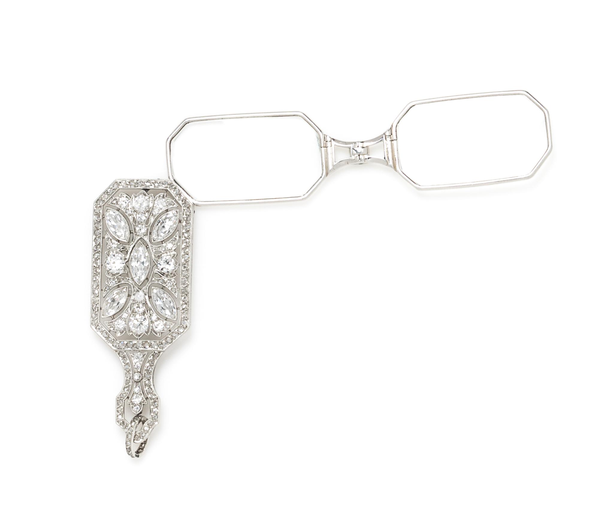 A Fine Art Deco Platinum and Diamond Lorgnette, Charlton & Co., 11.00 dwts.