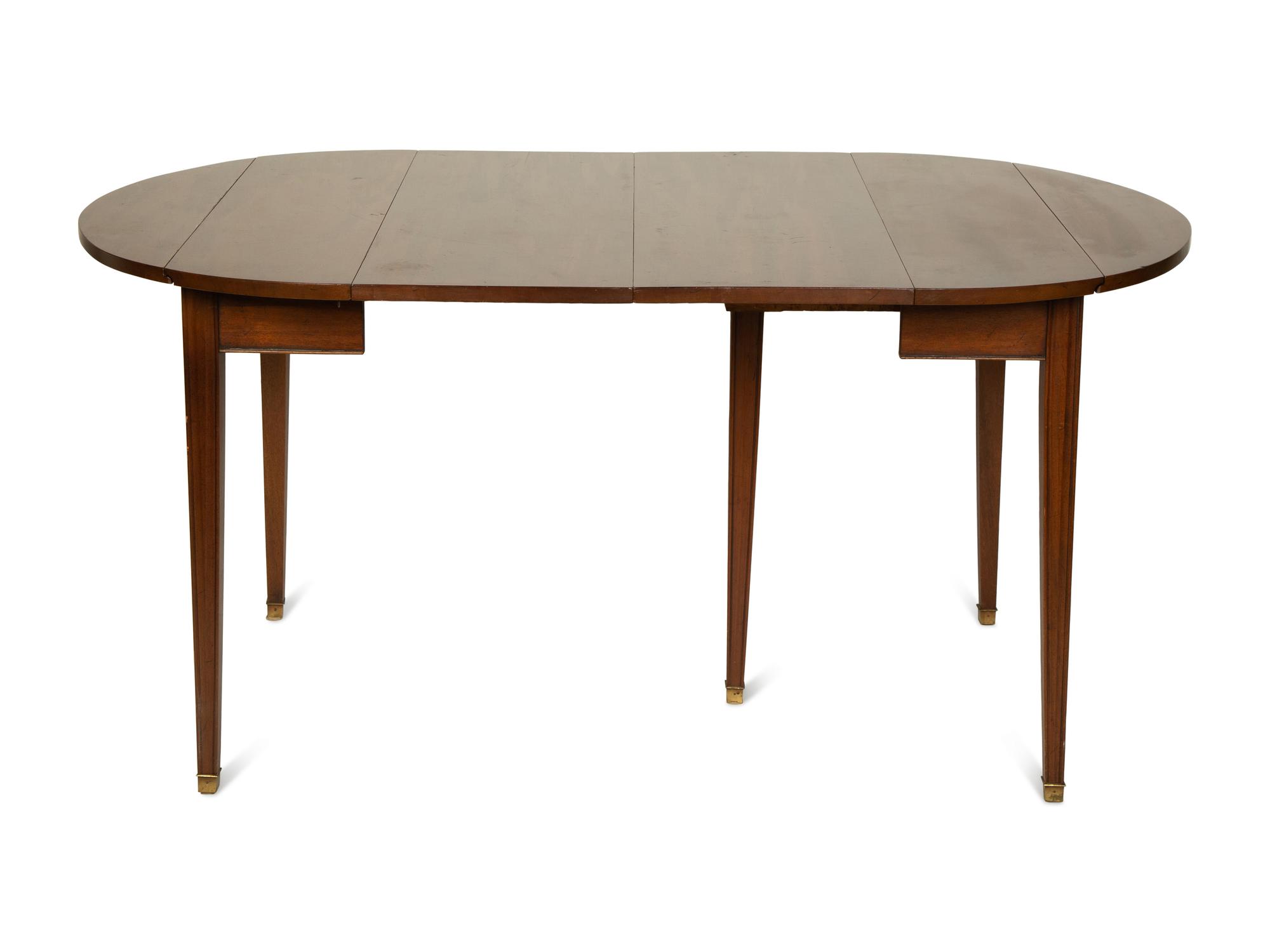 A Federal Style Mahogany Dining Table