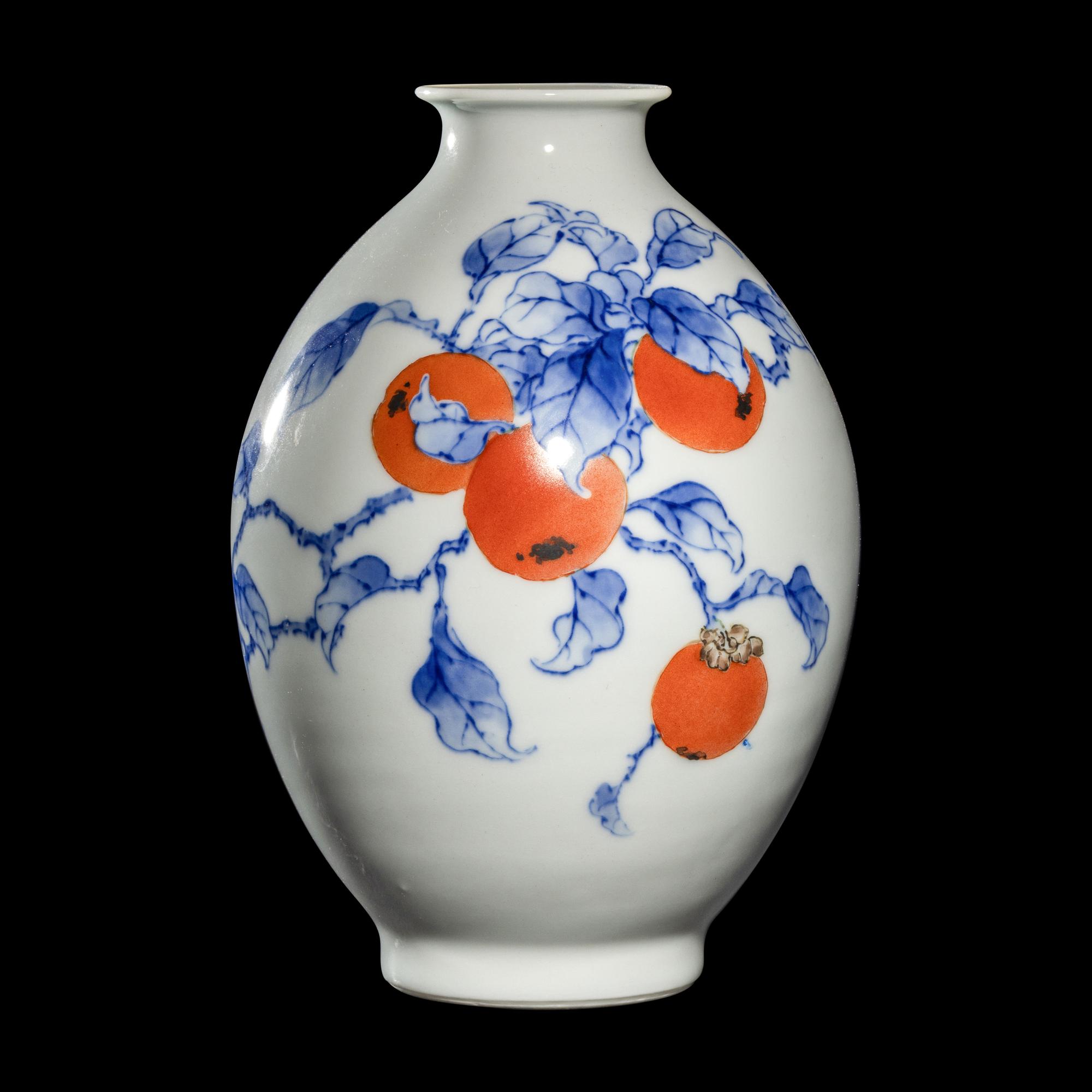 A Japanese Red, Blue, and White 'Persimmon' Porcelain Vase by Makuzu Kozan (1842-1916) 宮川香山製青花柿紋賞瓶
