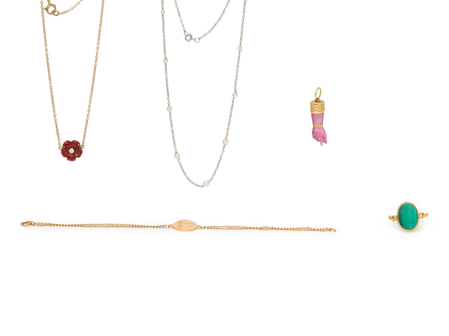 A Collection of 18 Karat Gold Jewelry,