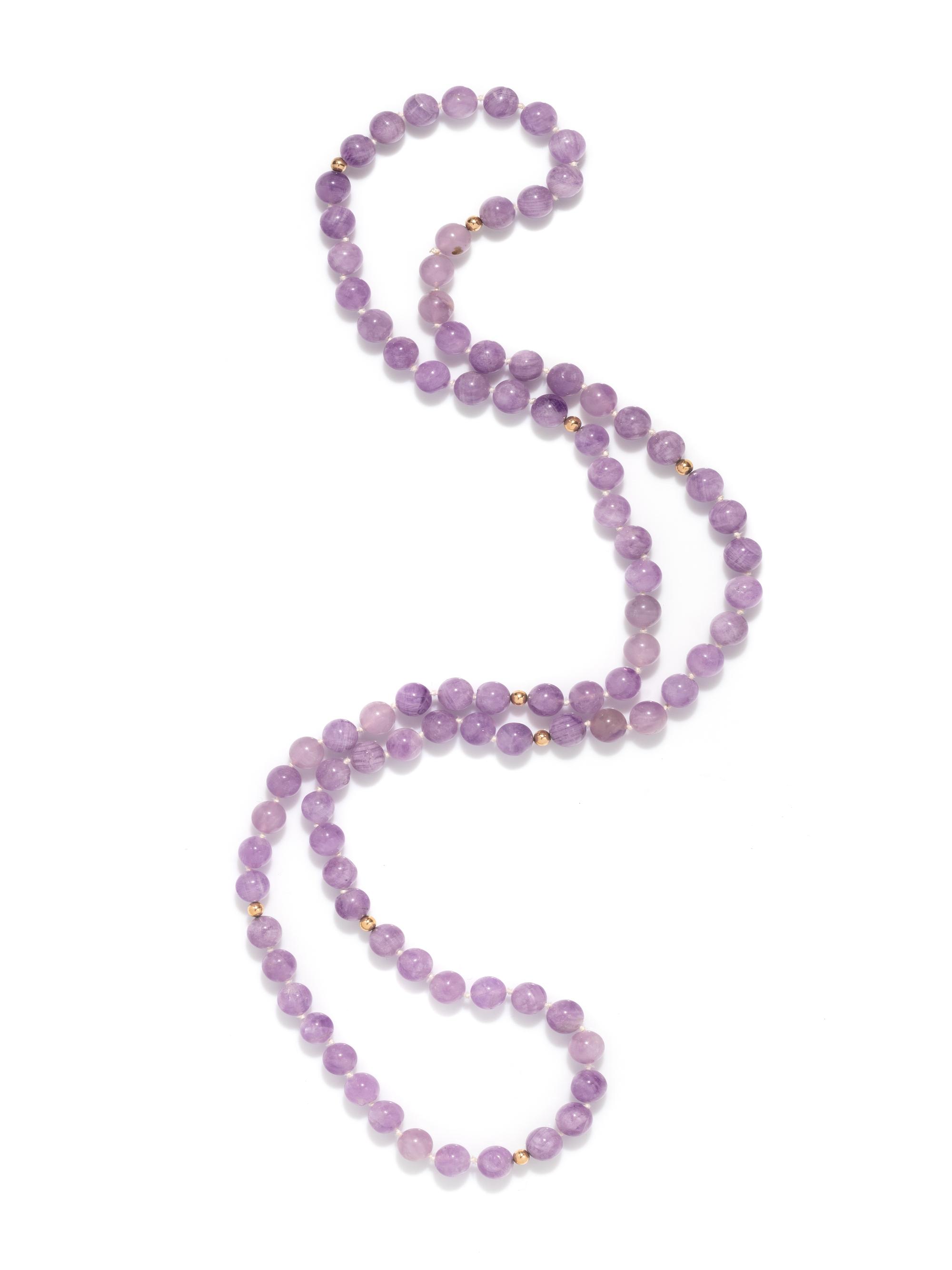 COLLECTION OF YELLOW GOLD, AMETHYST AND LAVENDER JADE JEWELRY