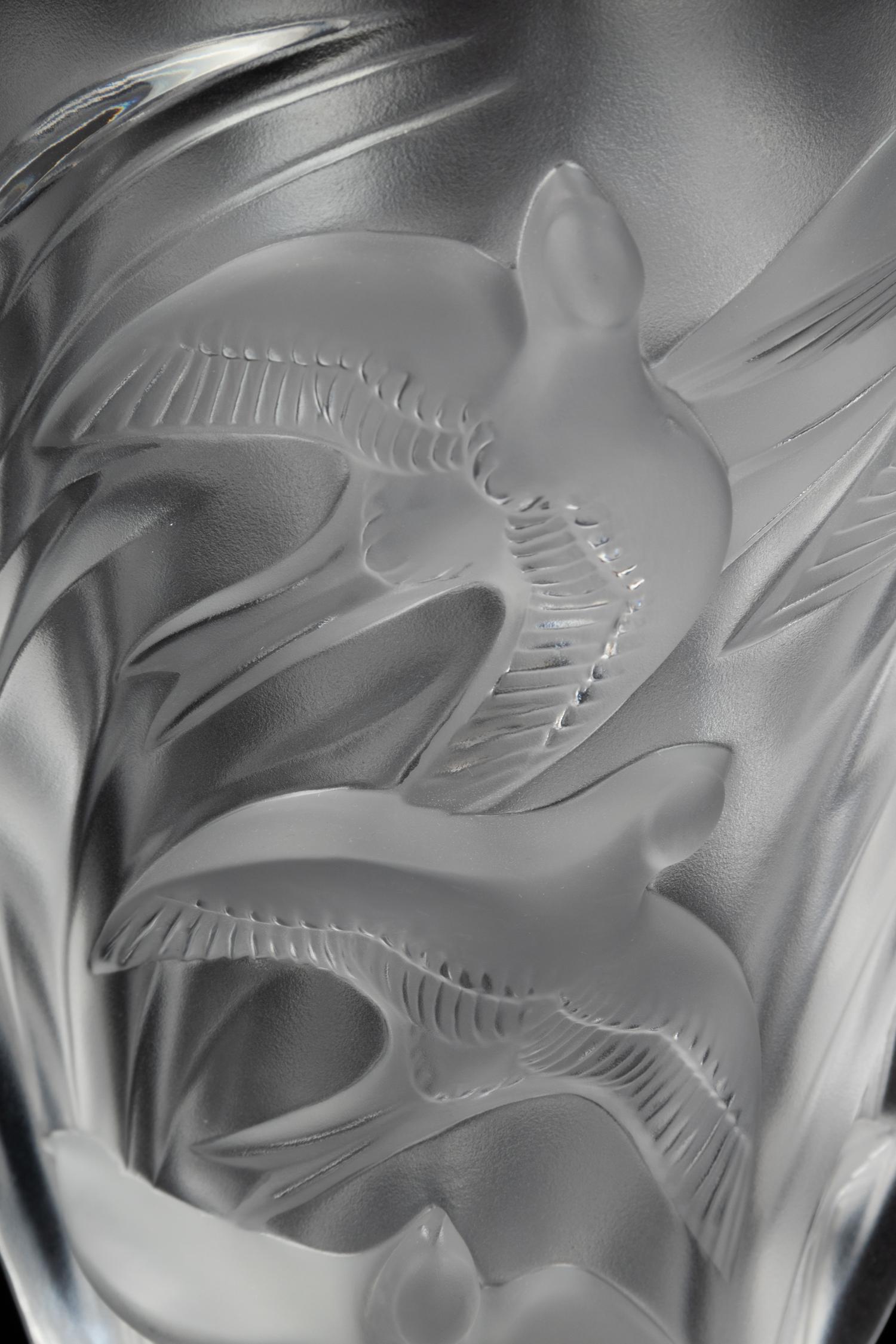 A Lalique Martinets Vase