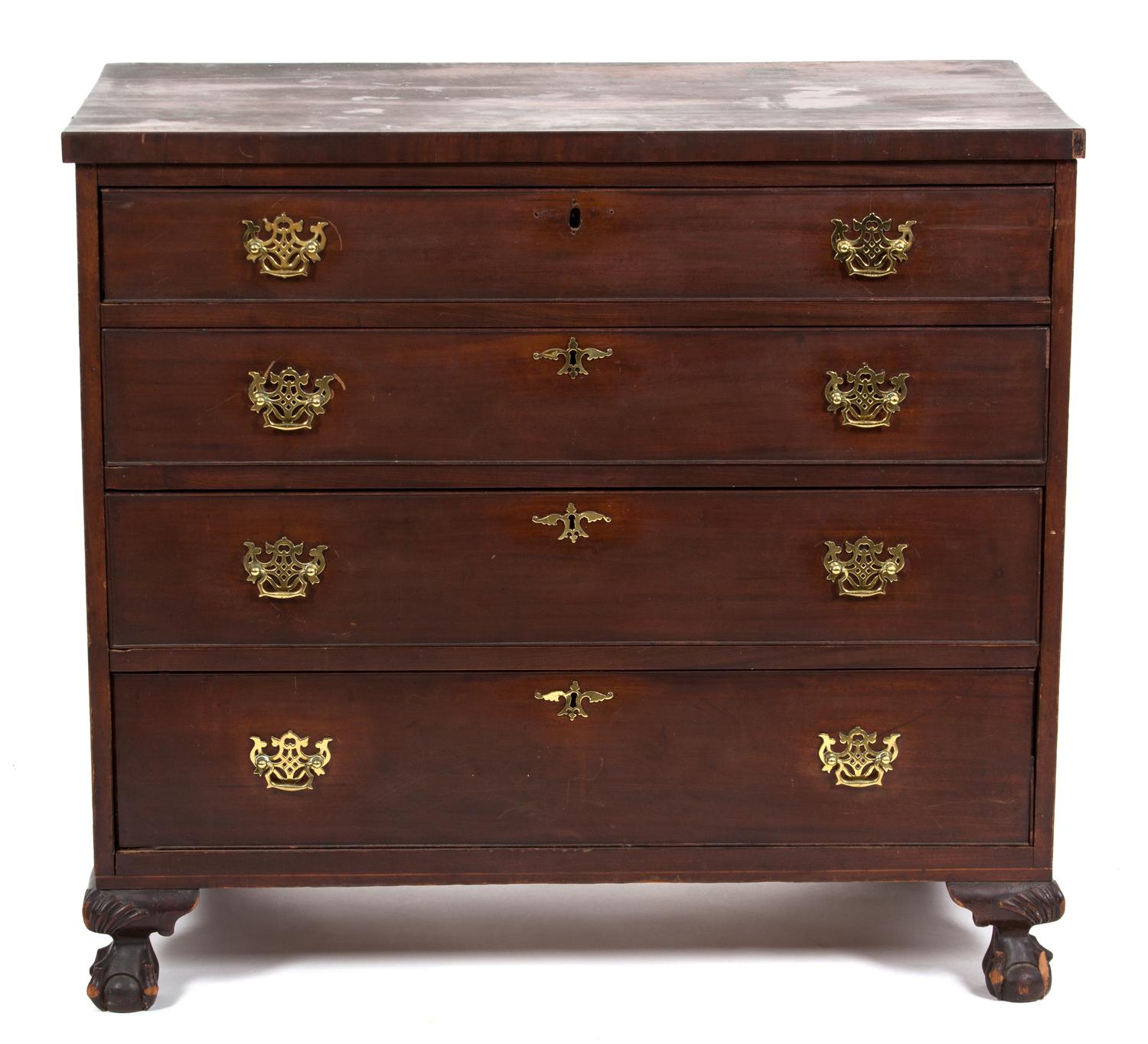A George II Style Mahogany Chest of Drawers Height 36 x width 39 1/4 x depth 20 1/2 inches. — 19TH CENTURY