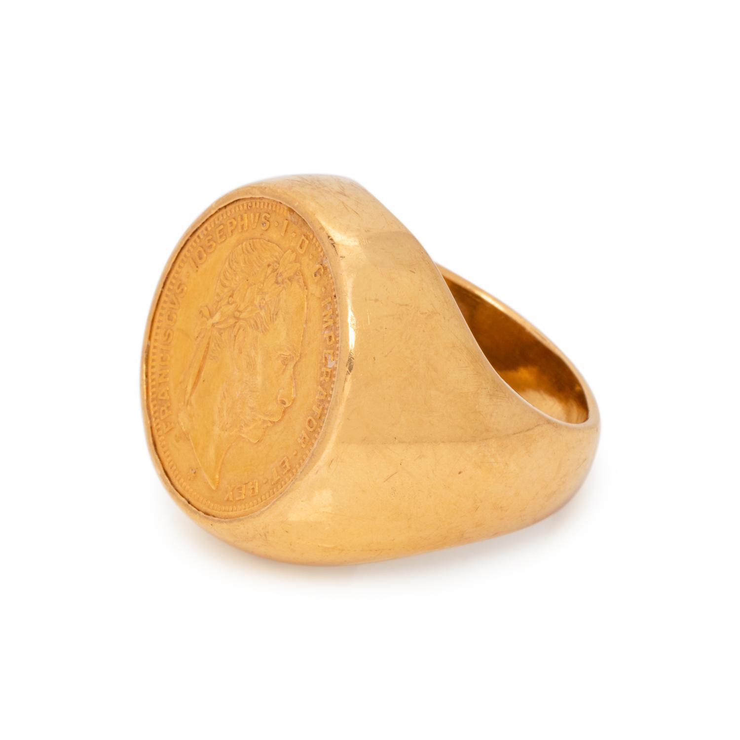 YELLOW GOLD AND COIN RING