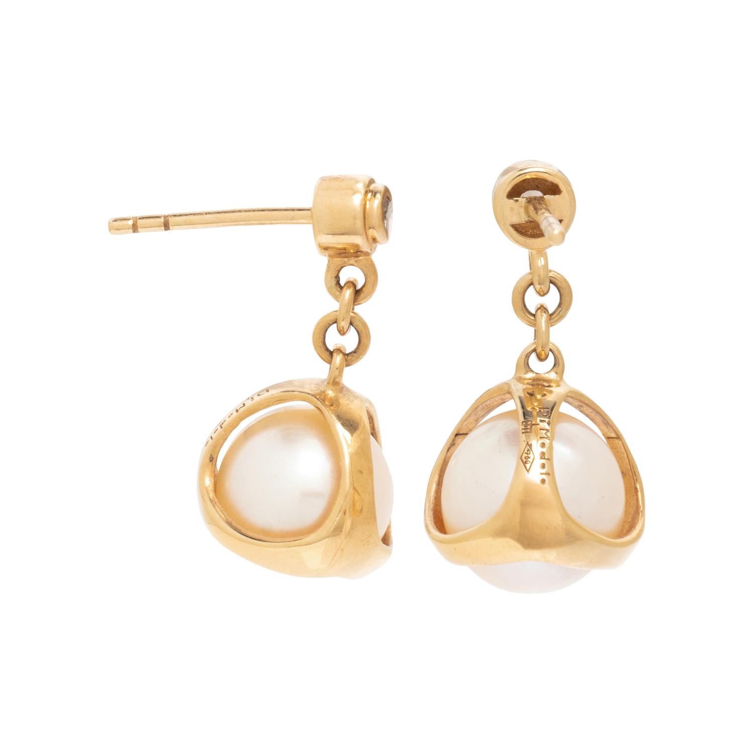 DiMODOLO, YELLOW GOLD, CULTURED PEARL AND DIAMOND EARRINGS