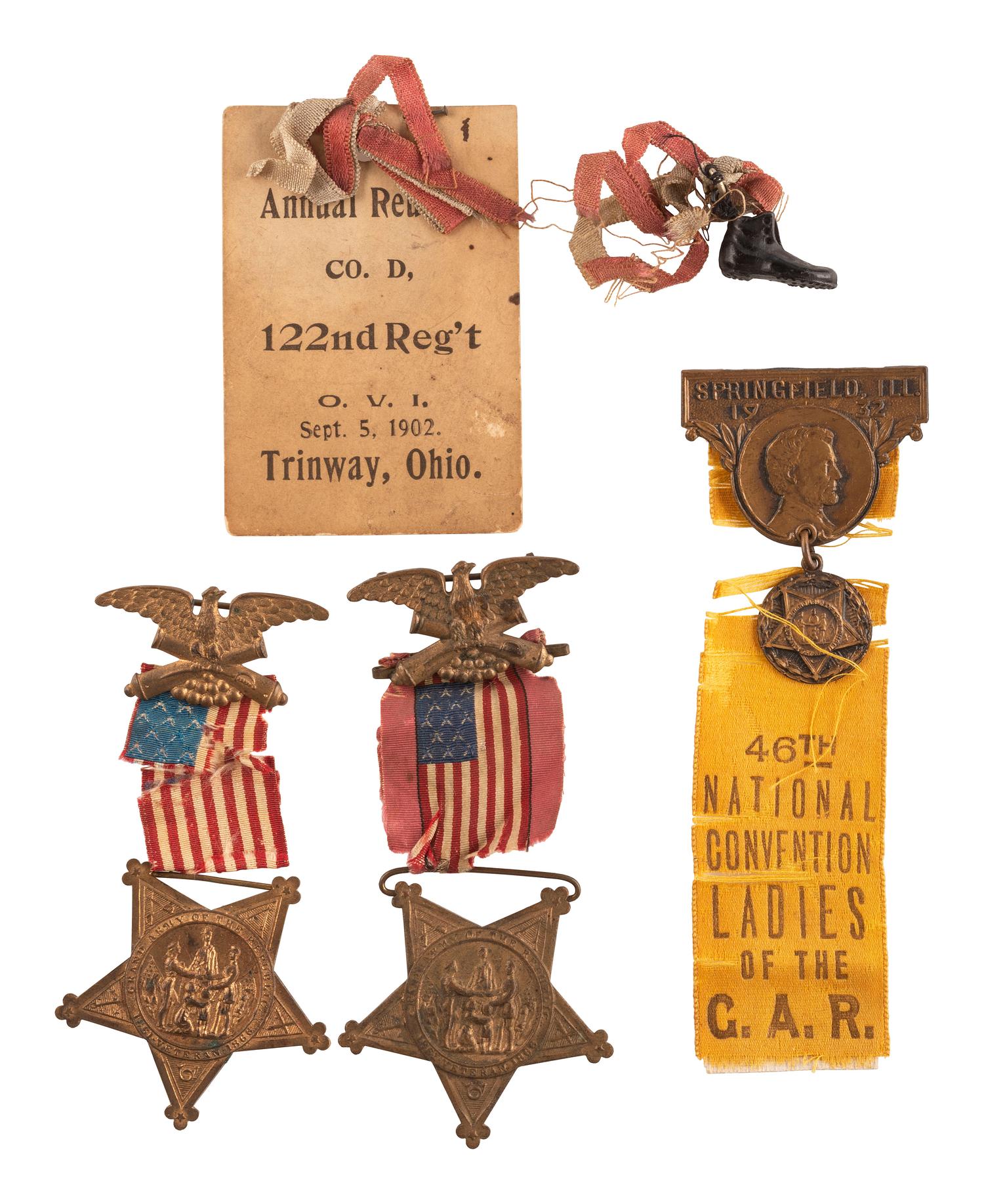 [CIVIL WAR]. A group of GAR badges and brochure, comprising: