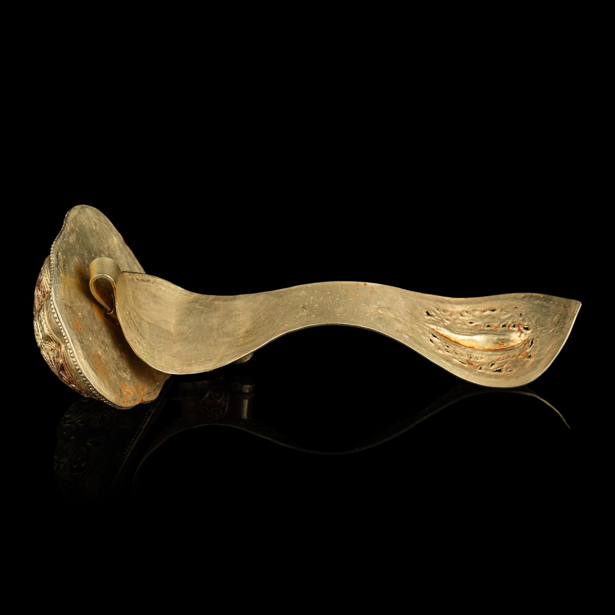 A Chinese Gold and Ruby Inset Ruyi -Shape Hair Ornament, Zan, Qing Dynasty 清 滇式嵌寶鏤空花卉紋如意金簪