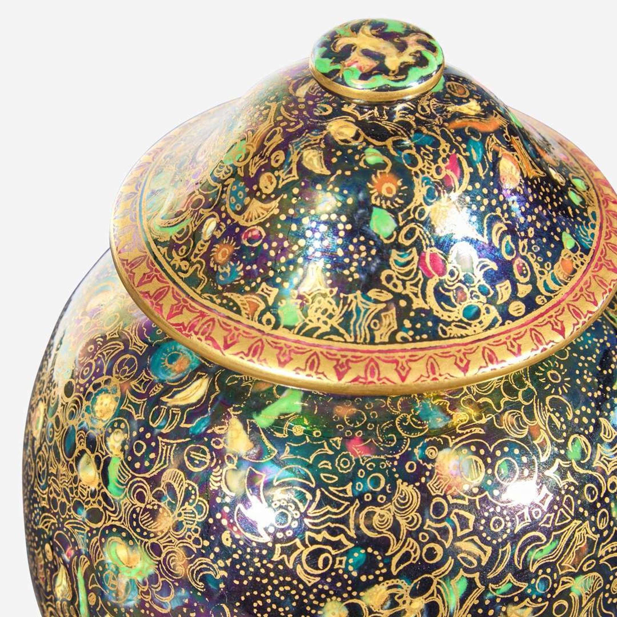 A Wedgwood Fairyland Lustre Vase and Cover UK, circa 1920