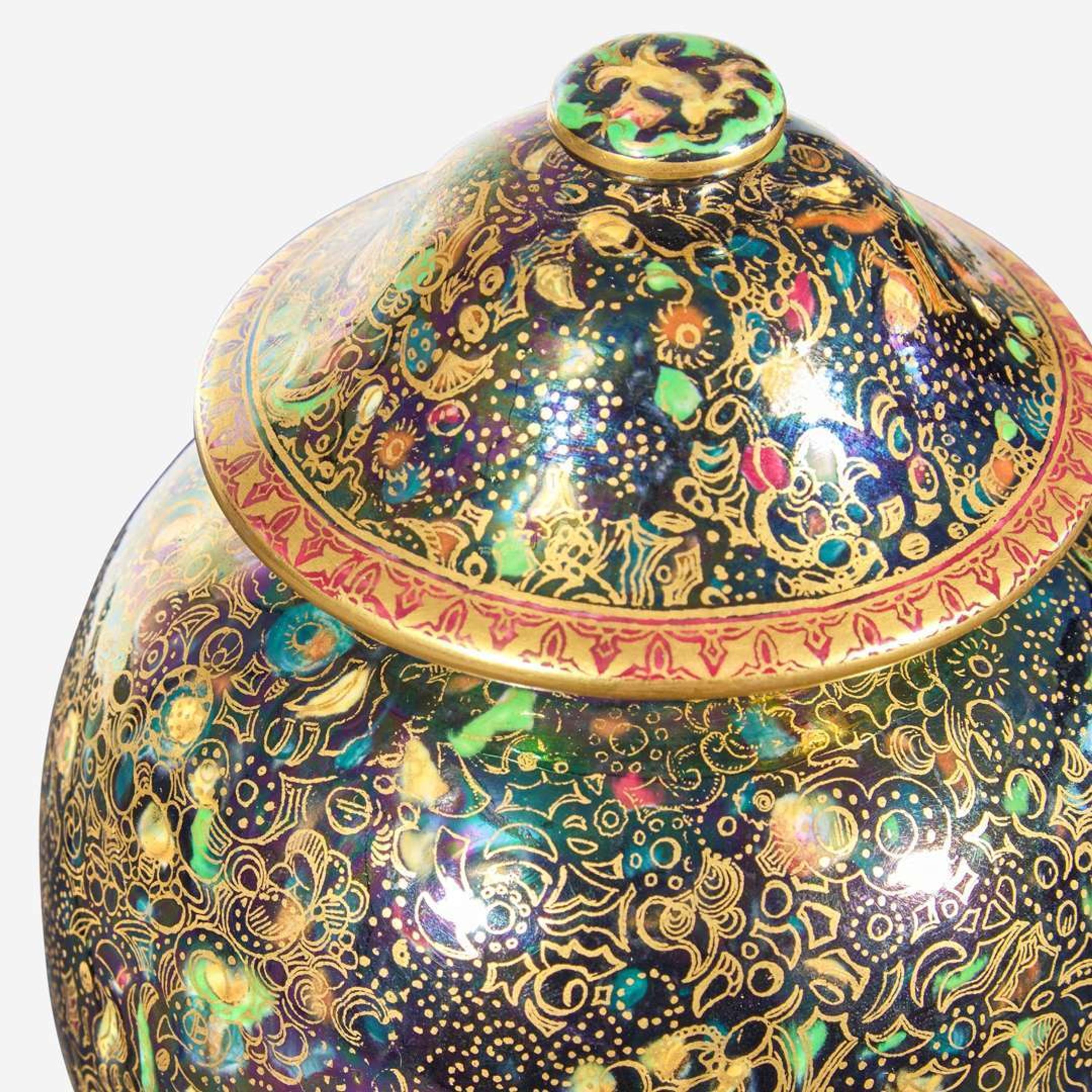 A Wedgwood Fairyland Lustre Vase and Cover UK, circa 1920