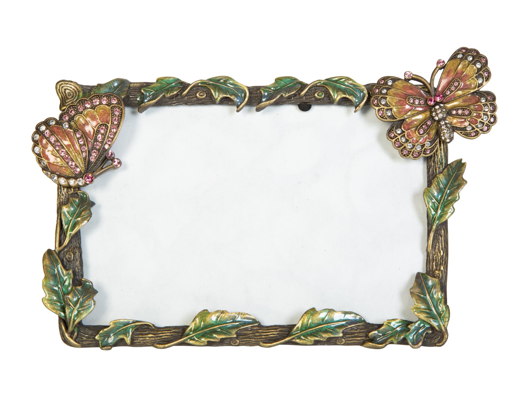 Five Enamel Decorated Table Articles