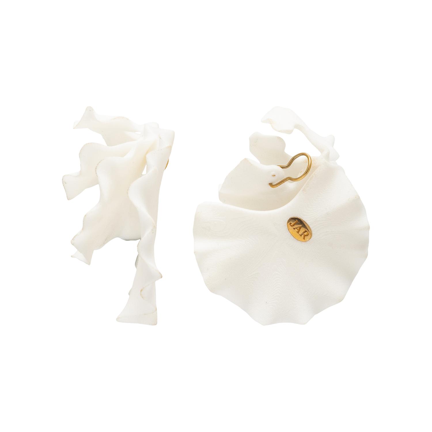 JAR, RESIN 'SWEET PEA' EARRINGS
