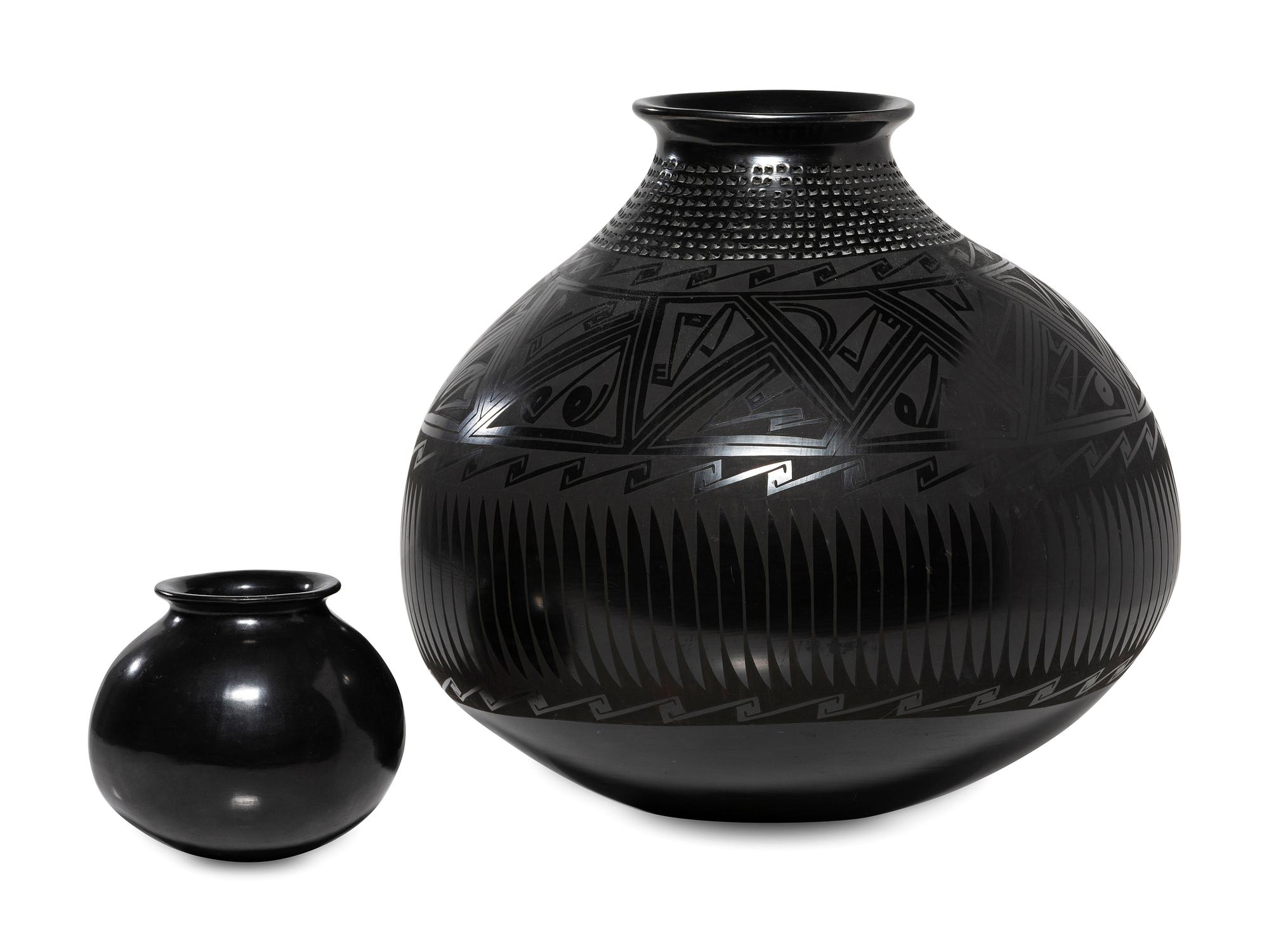 Pair of Mata Ortiz Blackware Pottery Jars