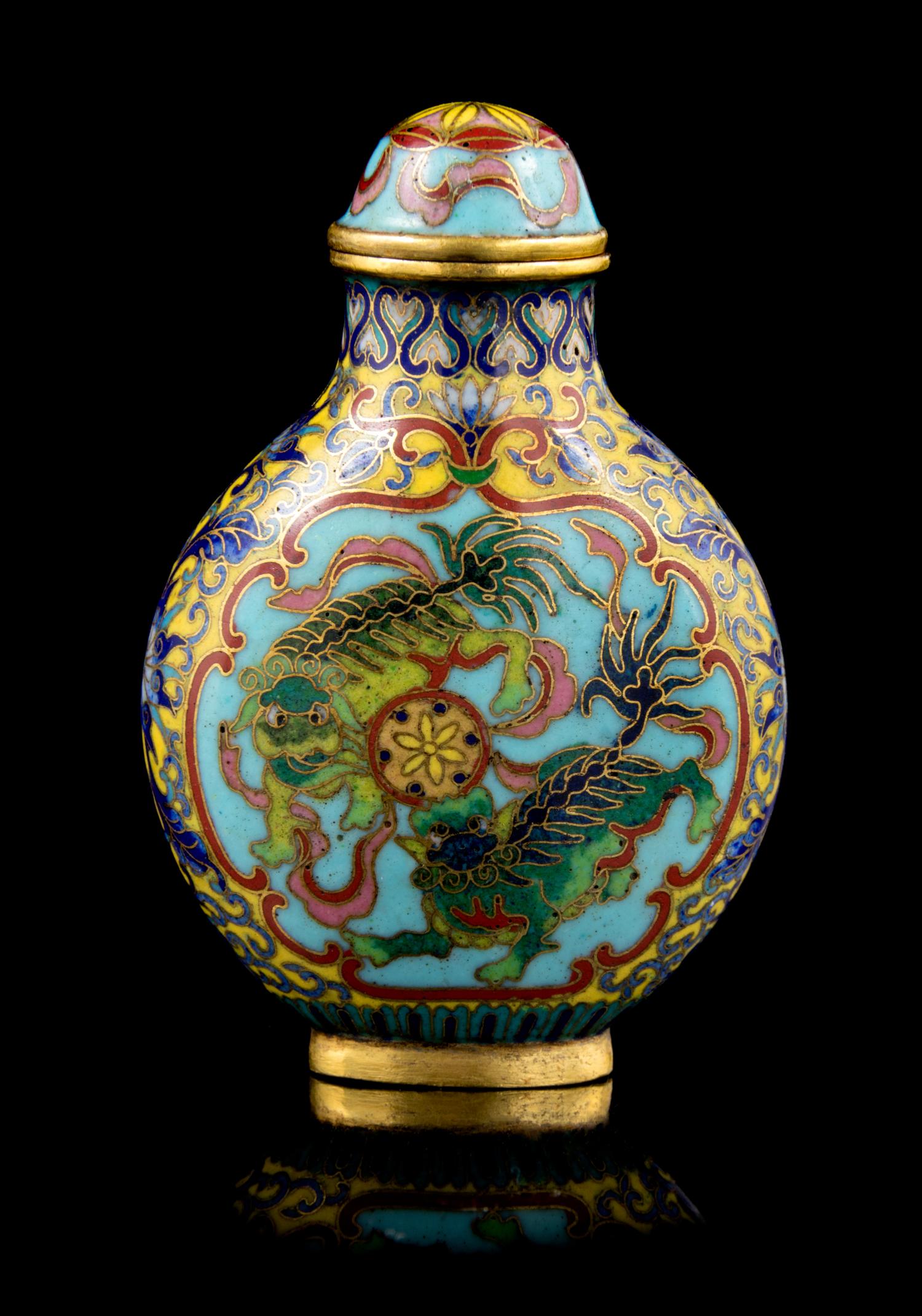 A Cloisonne Enanel Snuff Bottle Height 2 7/8 inches. — LATE 18TH/EARLY 19TH CENTURY