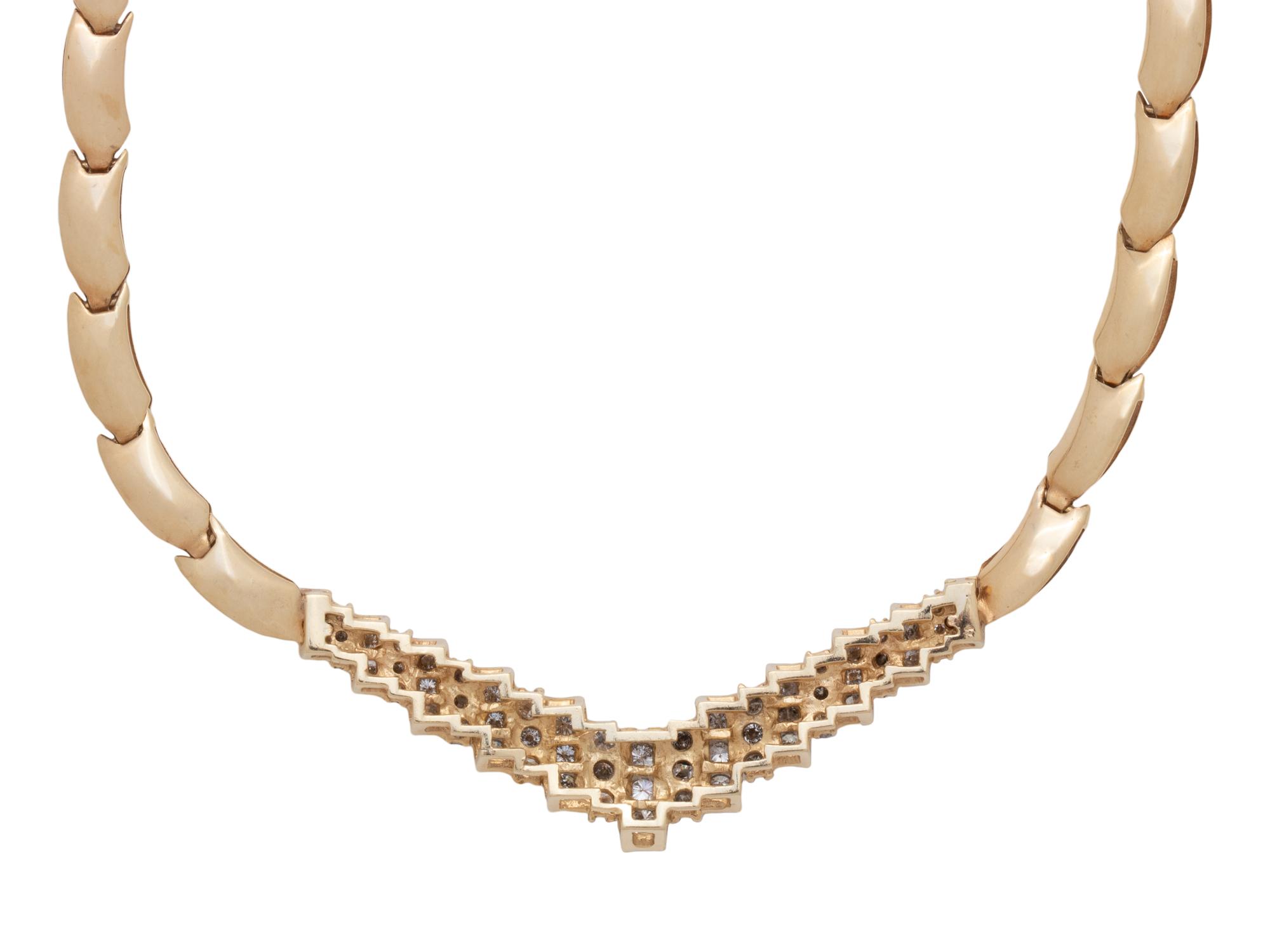 YELLOW GOLD AND DIAMOND NECKLACE