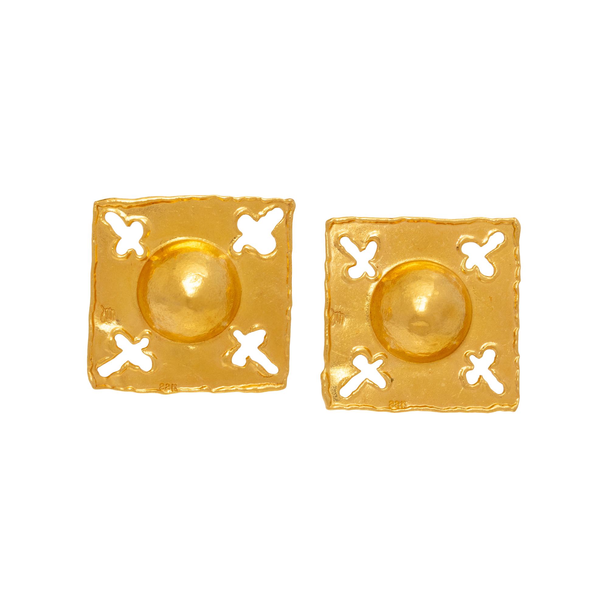 JEAN MAHIE, HIGH KARAT GOLD CLIP EARRINGS