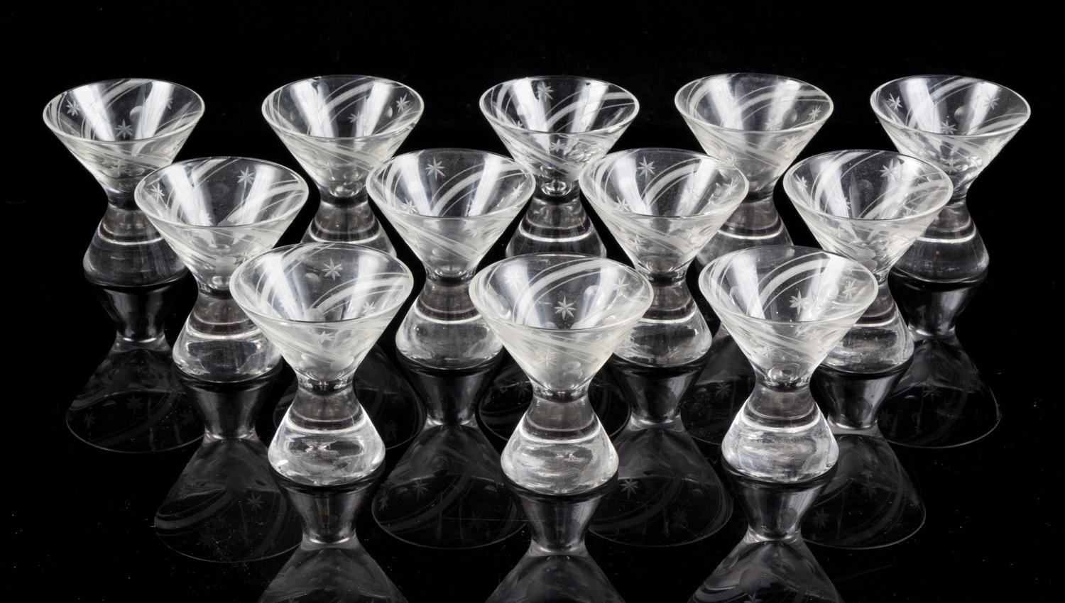 Twelve Etched Glass Dessert Cups Height 3 1/4 inches. — 20TH CENTURY