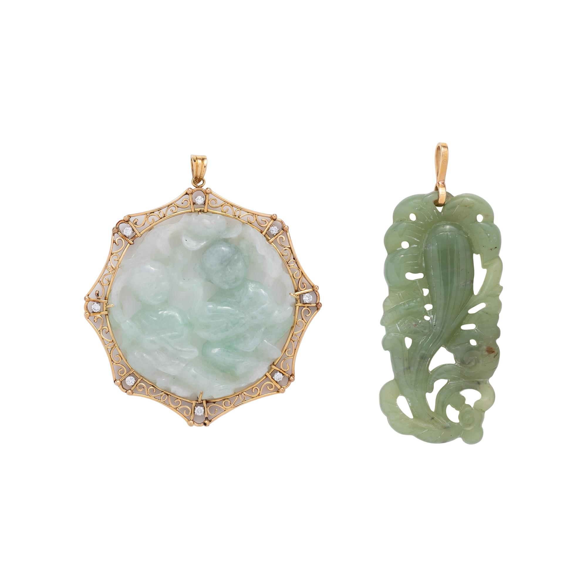 COLLECTION OF YELLOW GOLD AND JADE PENDANTS