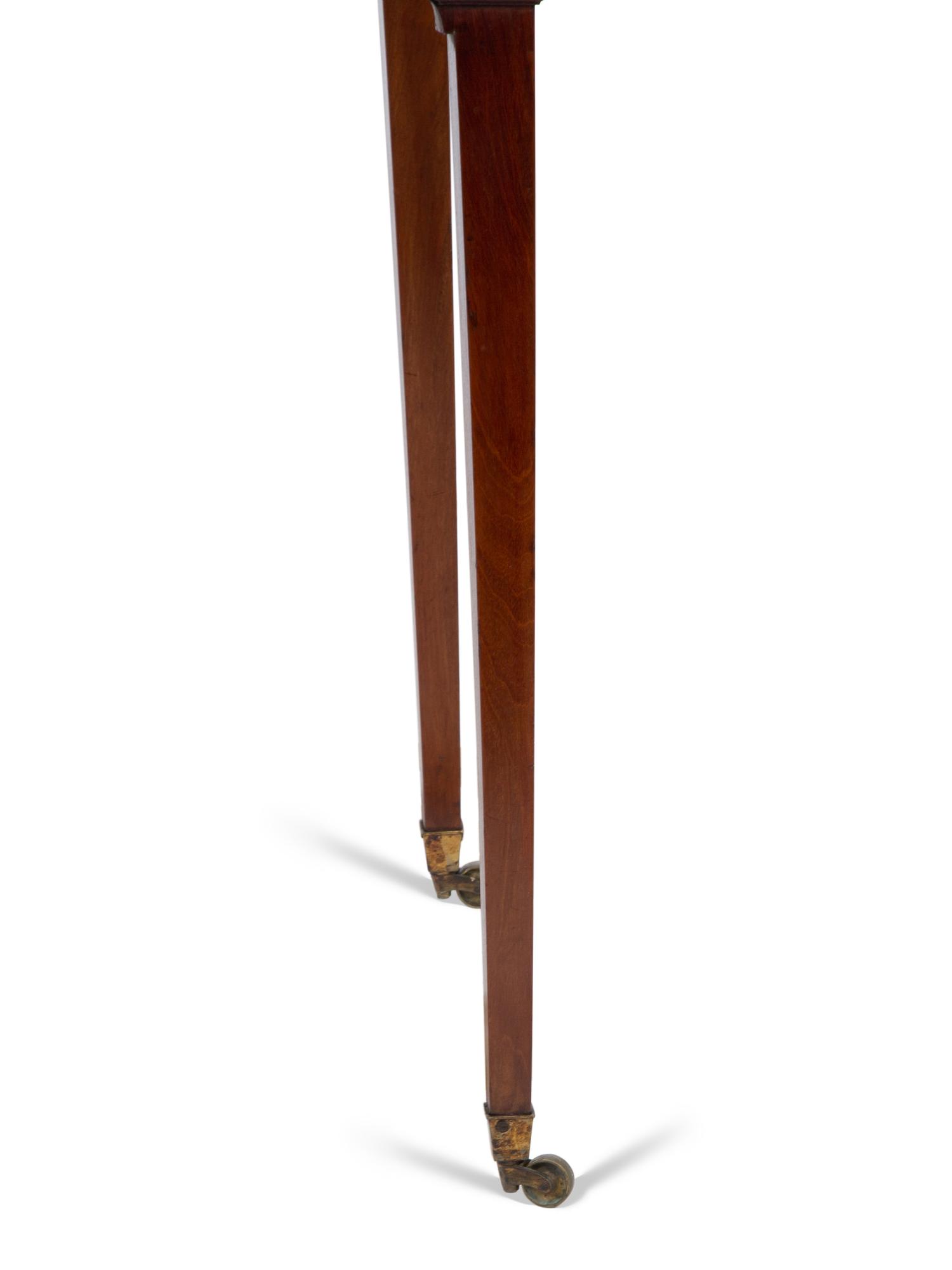 A George III Style Mahogany Pembroke Table — 20TH CENTURY