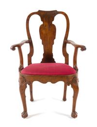 A Queen Anne Walnut Armchair Height 43 x width 30 x depth 21 inches. — PROBABLY PENNSYLVANIA, 18TH CENTURY