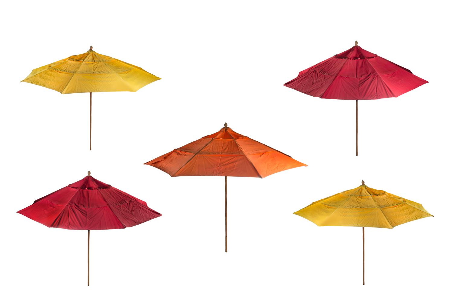 A Set of Five Patio Umbrellas Height of tallest 9 feet 6 inches. — 20TH CENTURY