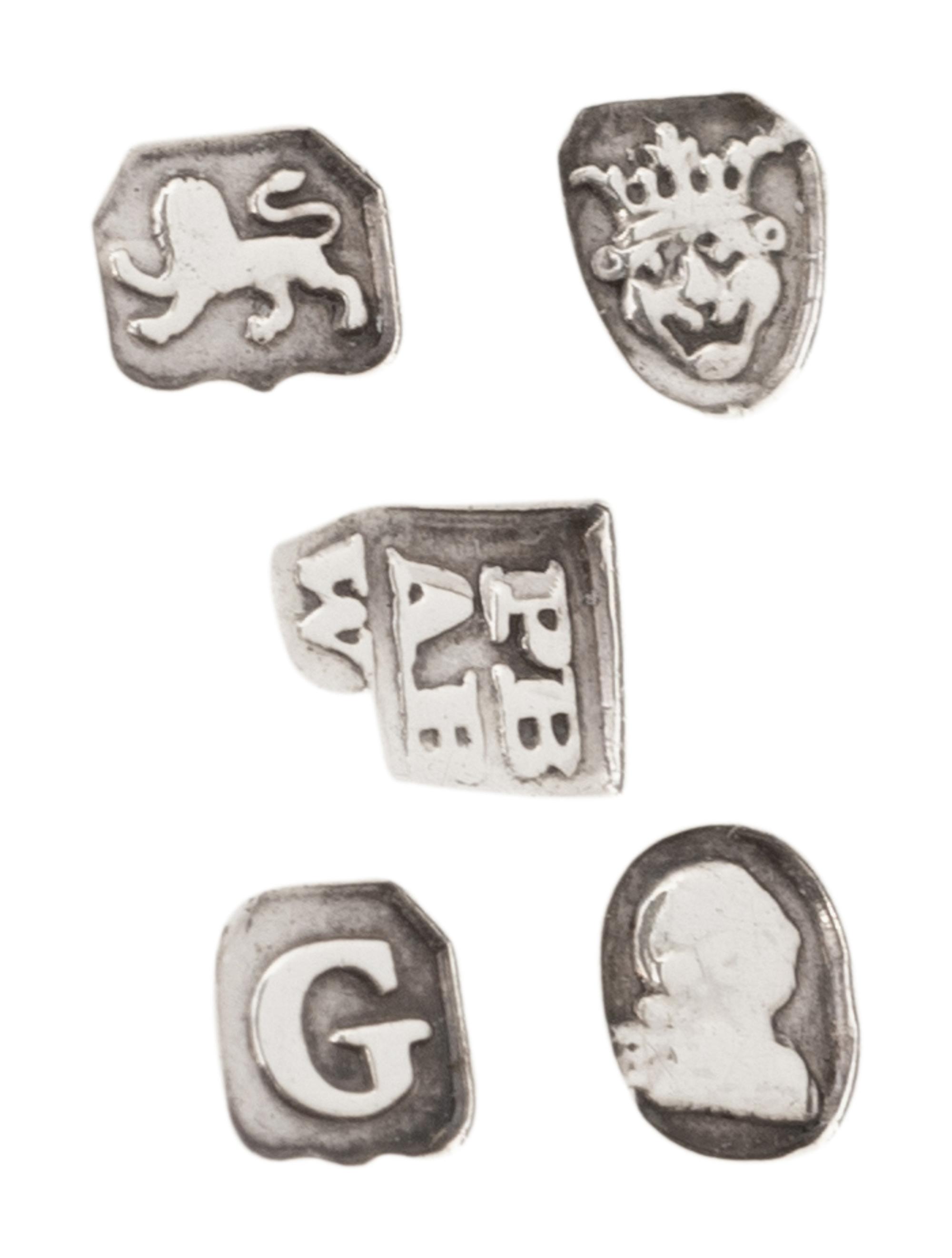 Three Georgian Silver Vinaigrettes and a Hester Bateman Nutmeg Grater