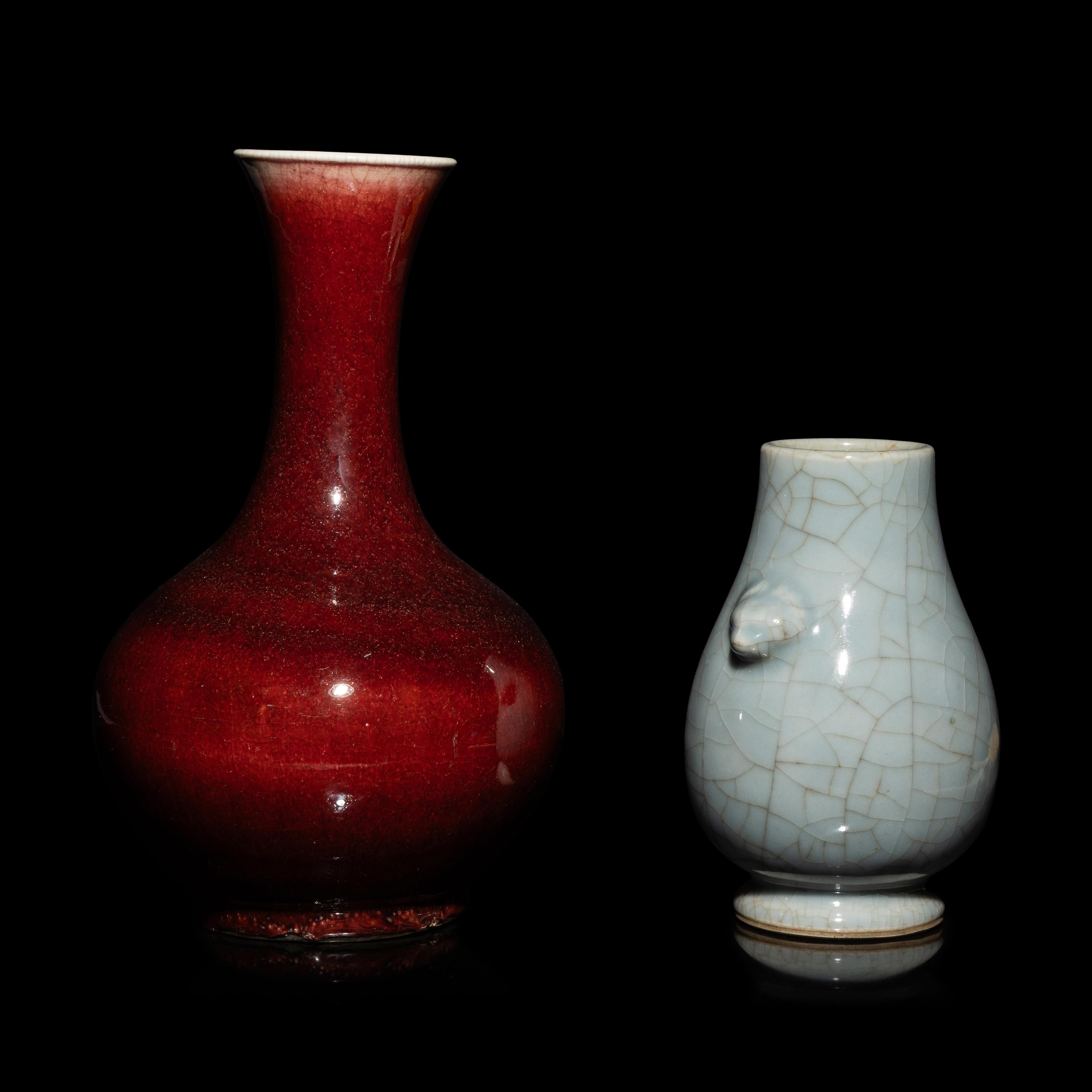 Two Chinese Monochrome Glazed Porcelain Vases, 19th/20th Century — 晚清/民國 銅紅釉賞瓶及仿官窯雙耳壺